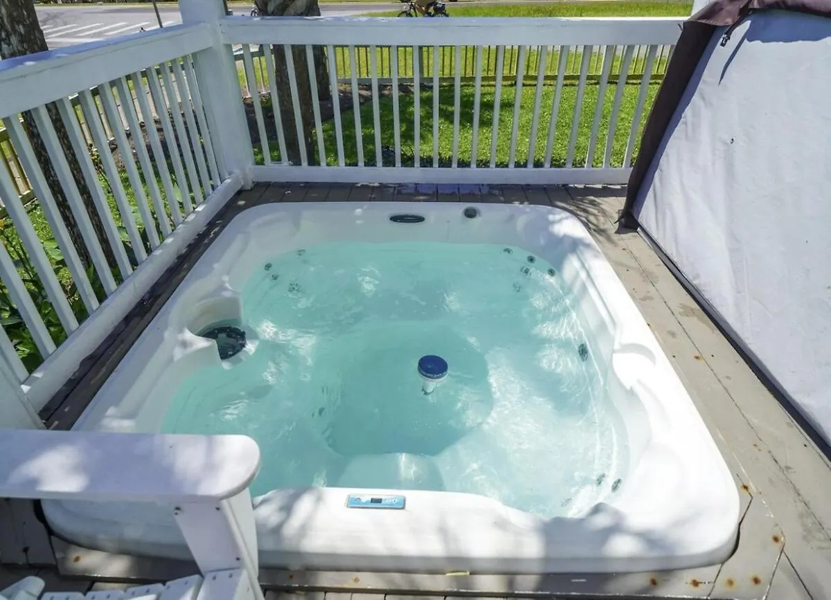 The View Golf Cart & Pool Heat Deals Hottub 德斯廷
