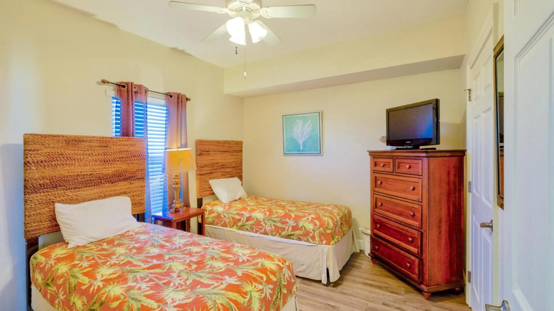 Ariel Dunes Ii 1403 Holiday home