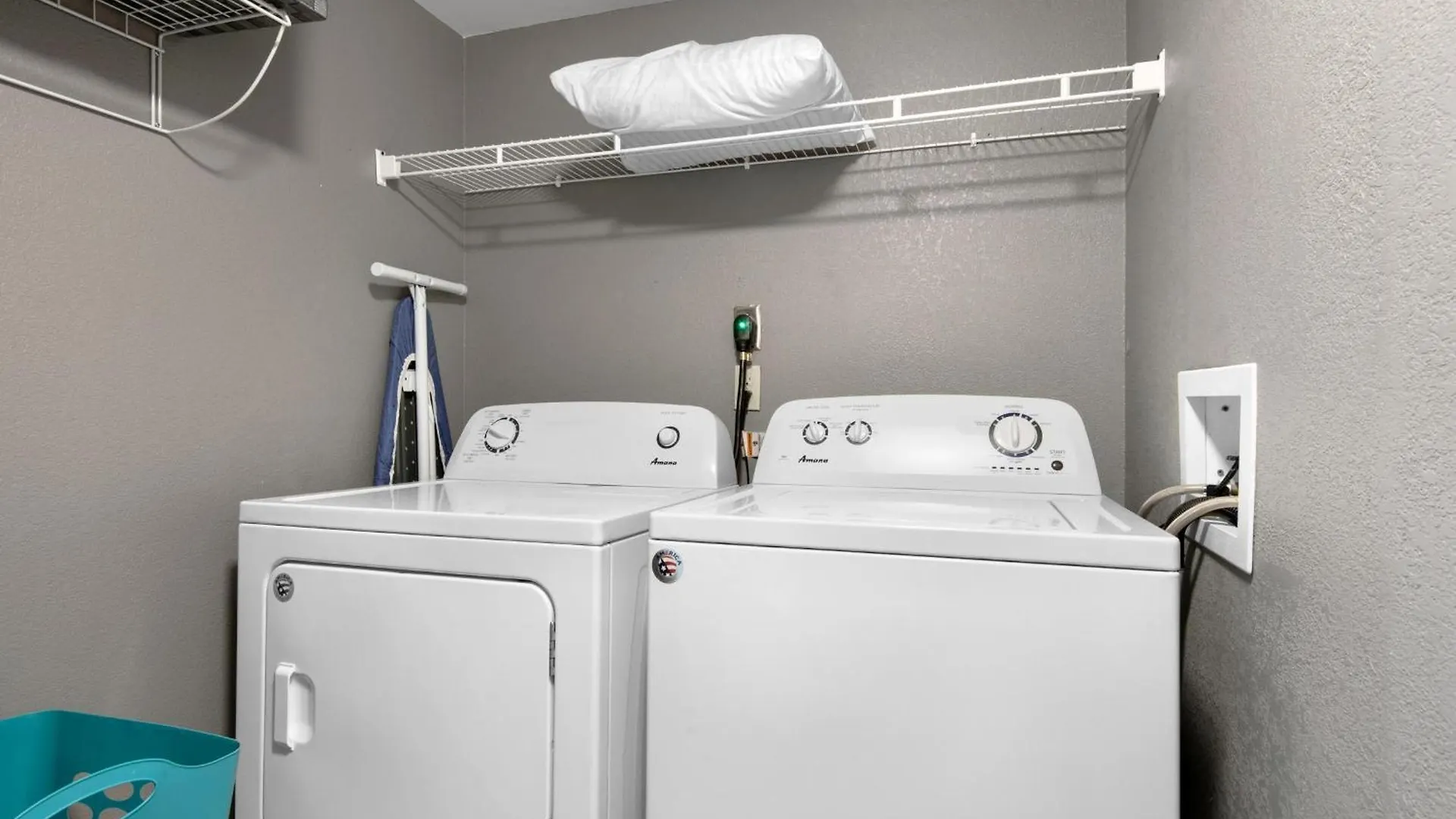 Shoreline Towers 3021 Destin