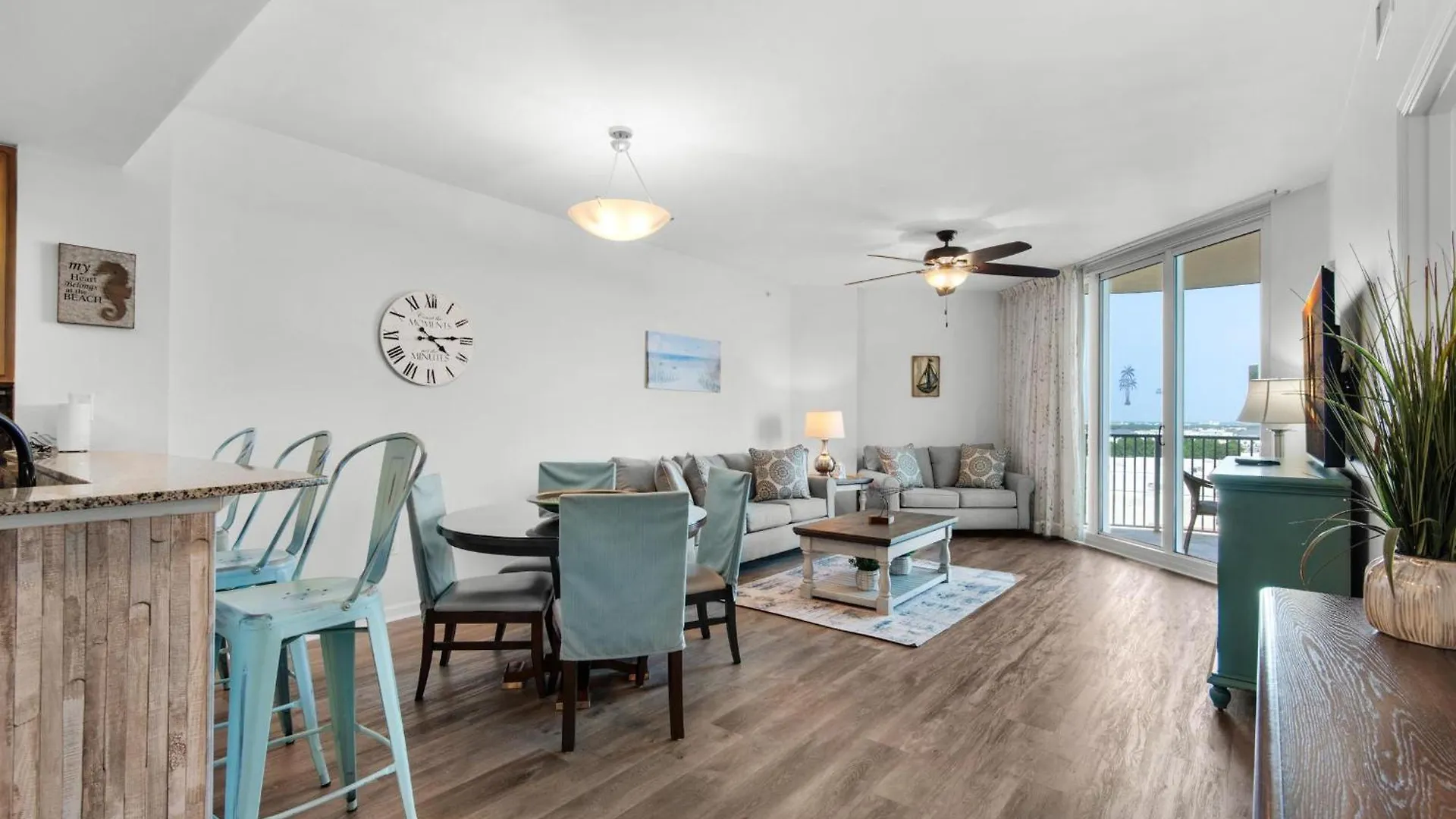 Palms #1808 Jr 2br