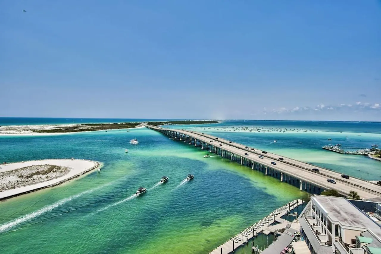 Harborwalk Village Two Bedroom Vacation Destin