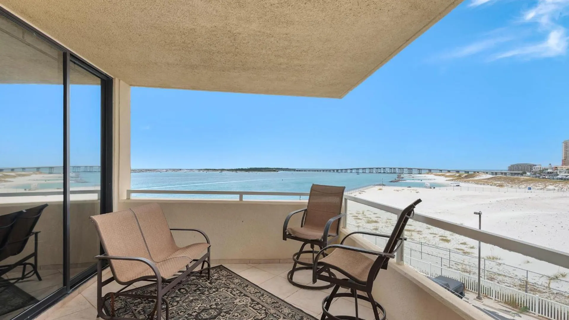 Apartment East Pass 308 *