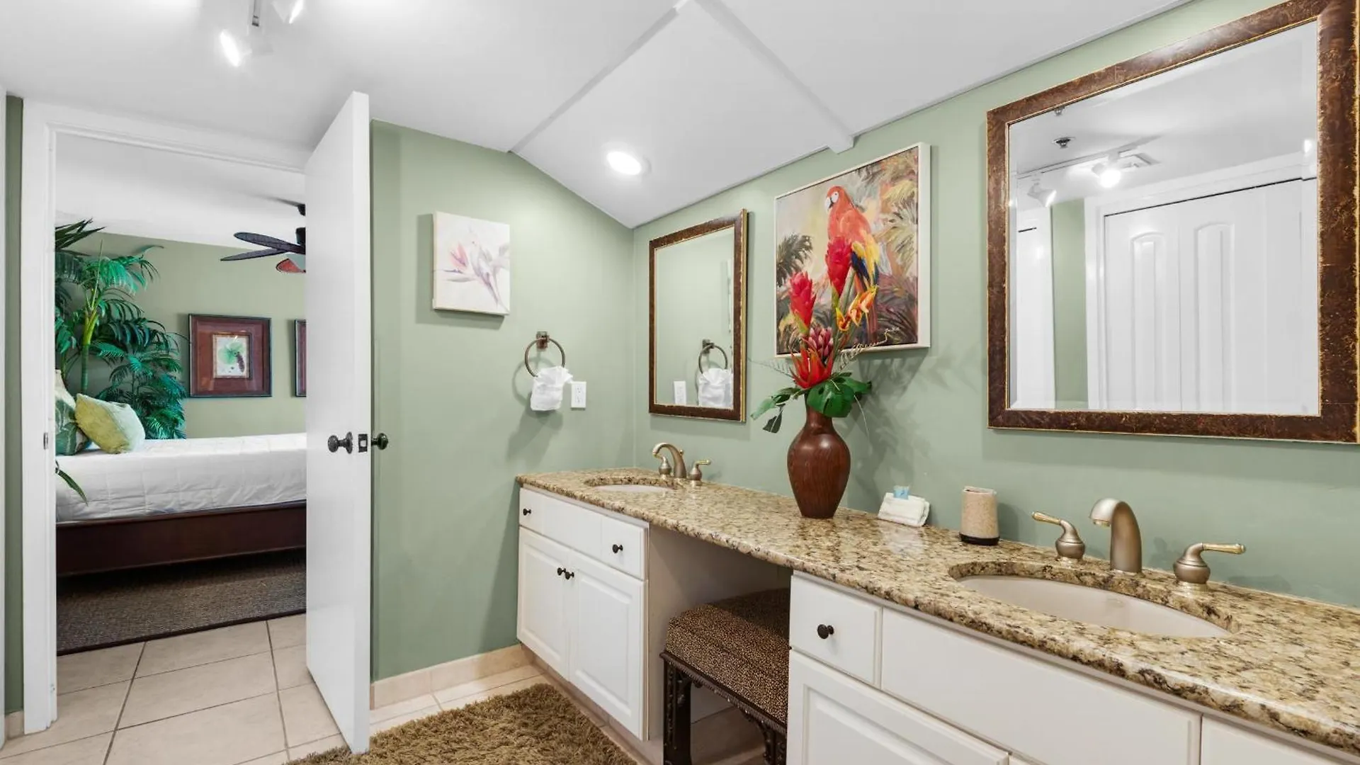 East Pass 308 Apartment *