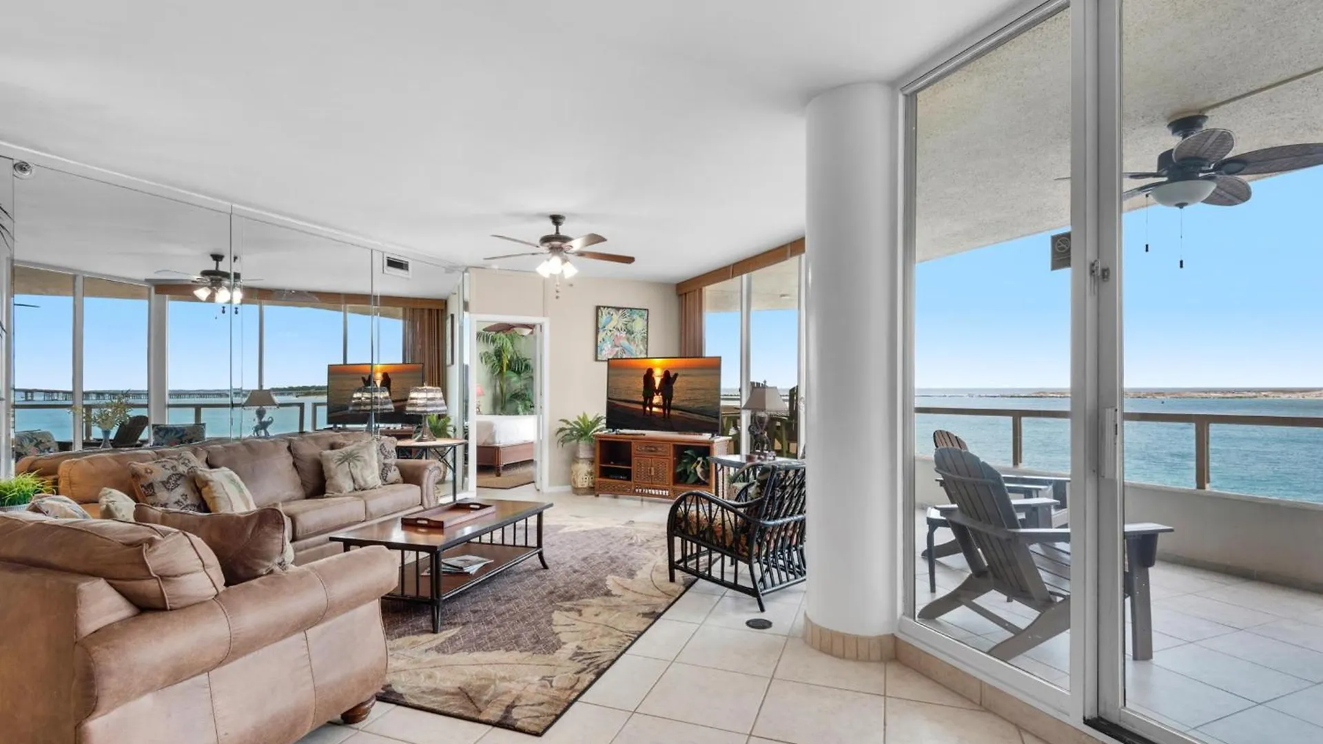 Apartment East Pass 308 *