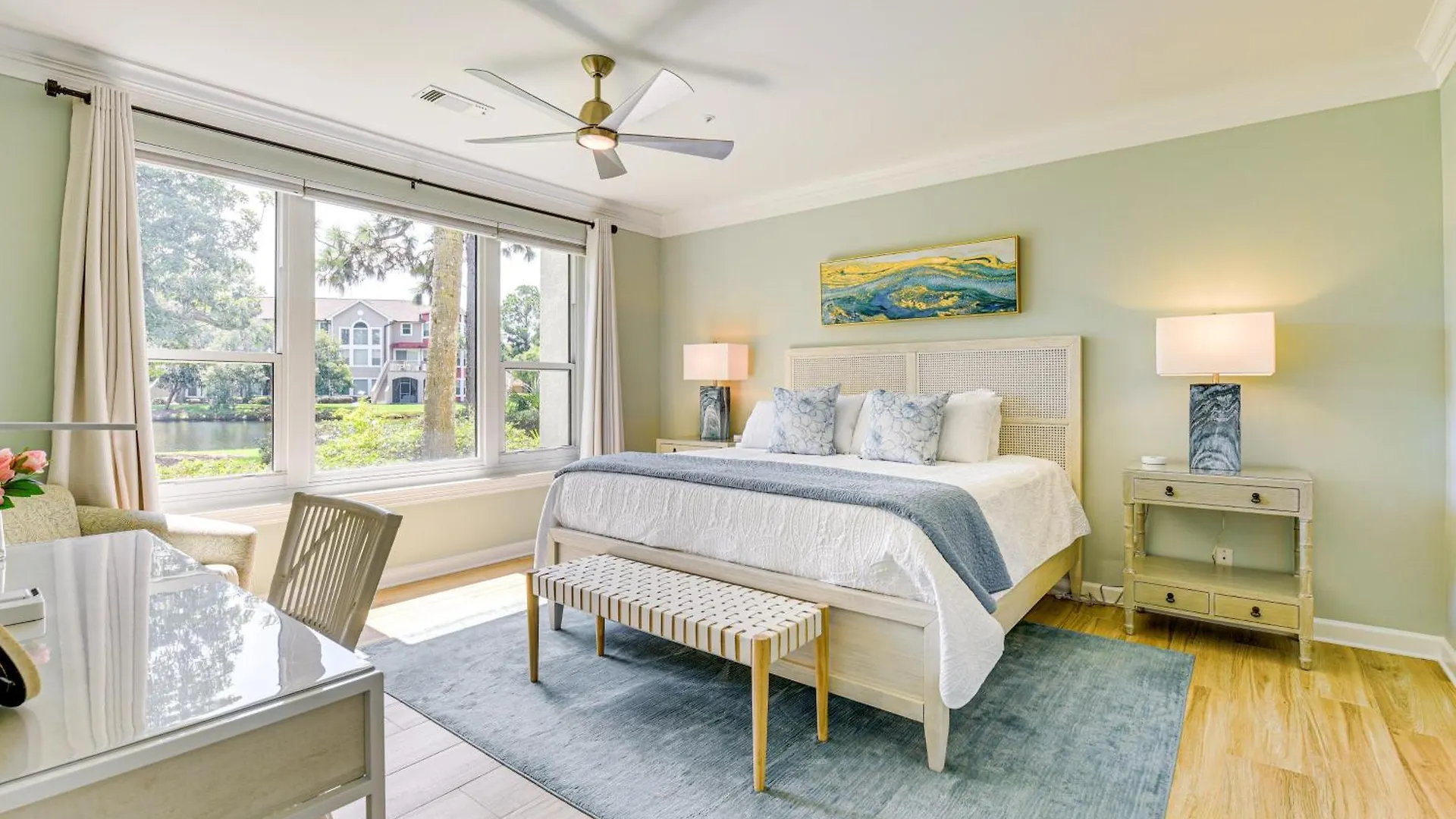 Apartment Sandestin With 6-seater Golf Cart