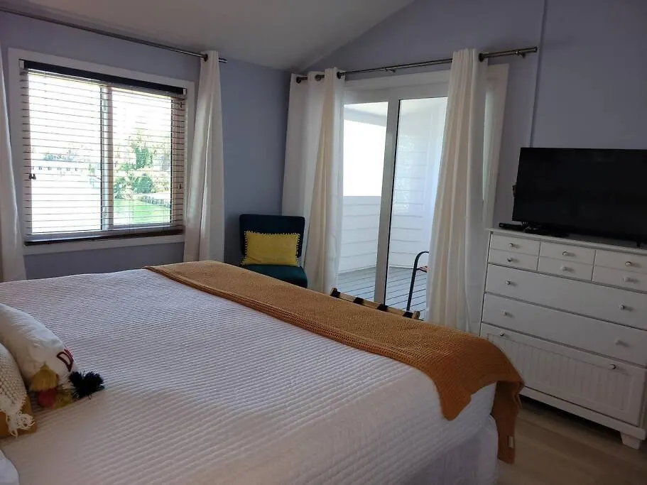Semesterbostad Charming Townhome Shoreline Towers Short Walk To The And Pool Destin