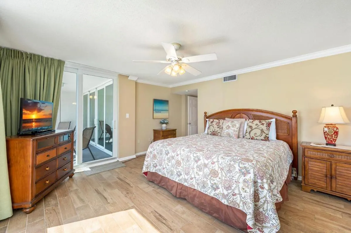 2054 Shoreline Towers Front Spacious With Open Balcony 데스틴
