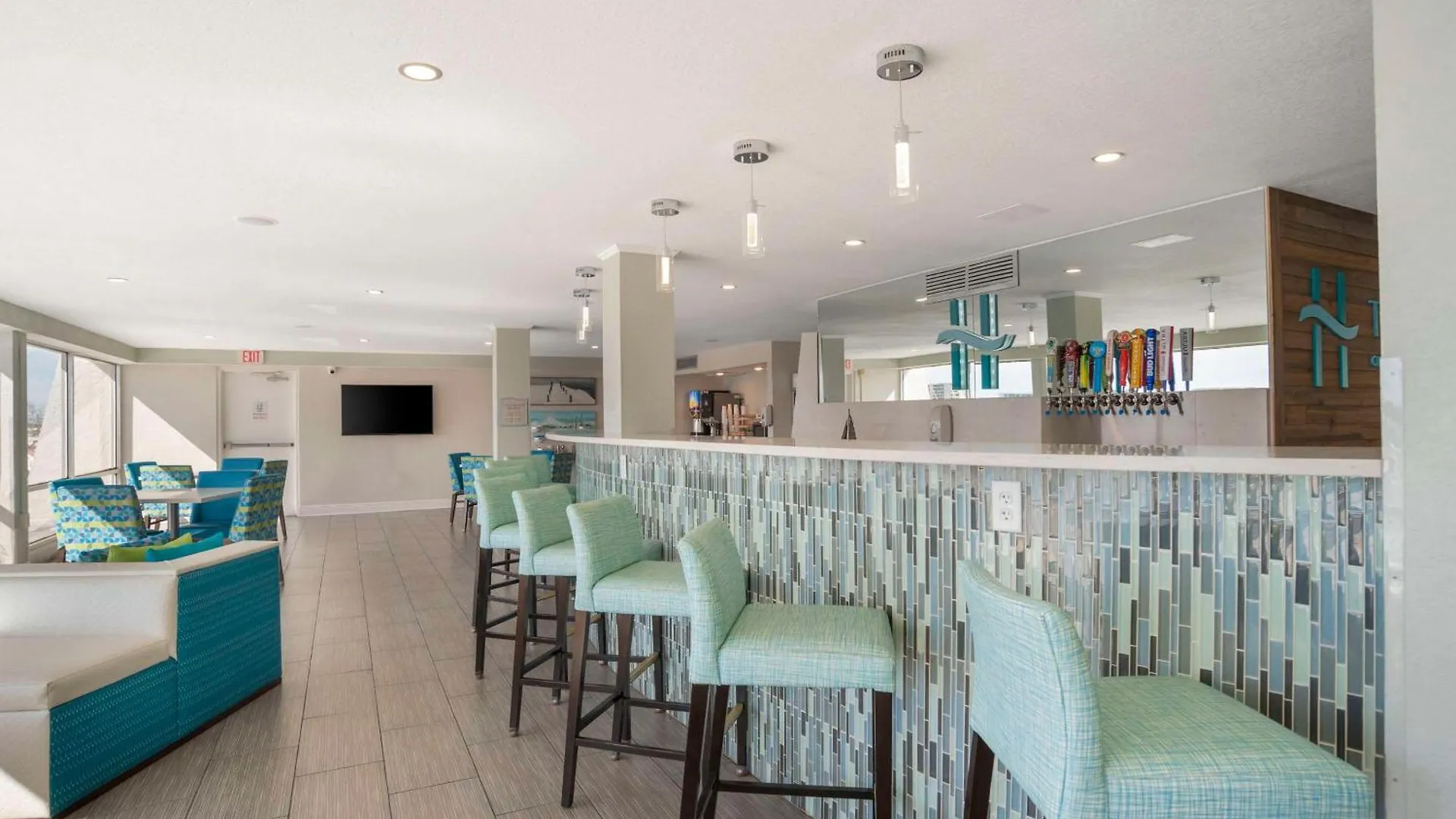 Hotel On Harbor, Ascend Collection 3*