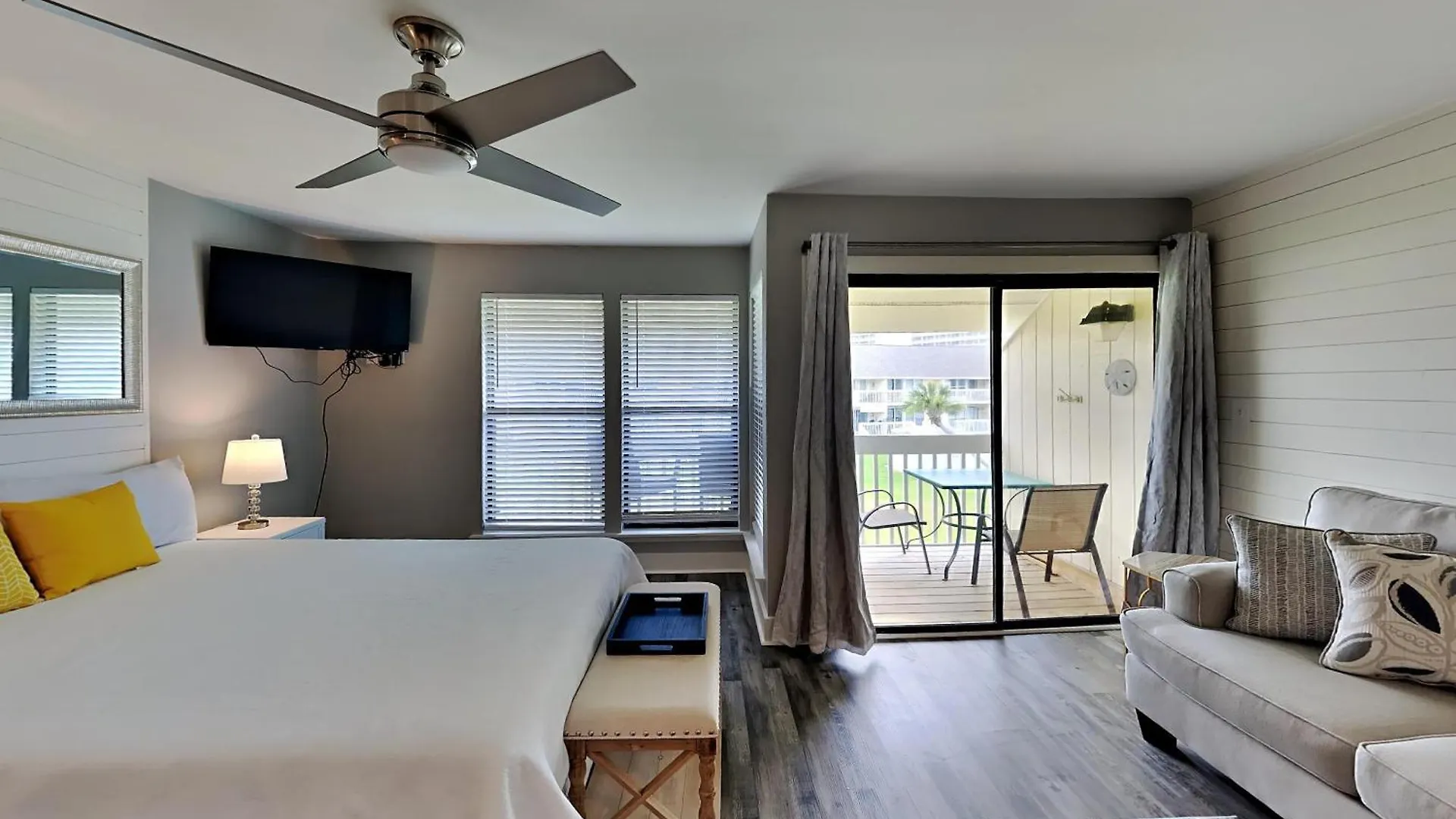 Sandpiper Cove 8242 דירה