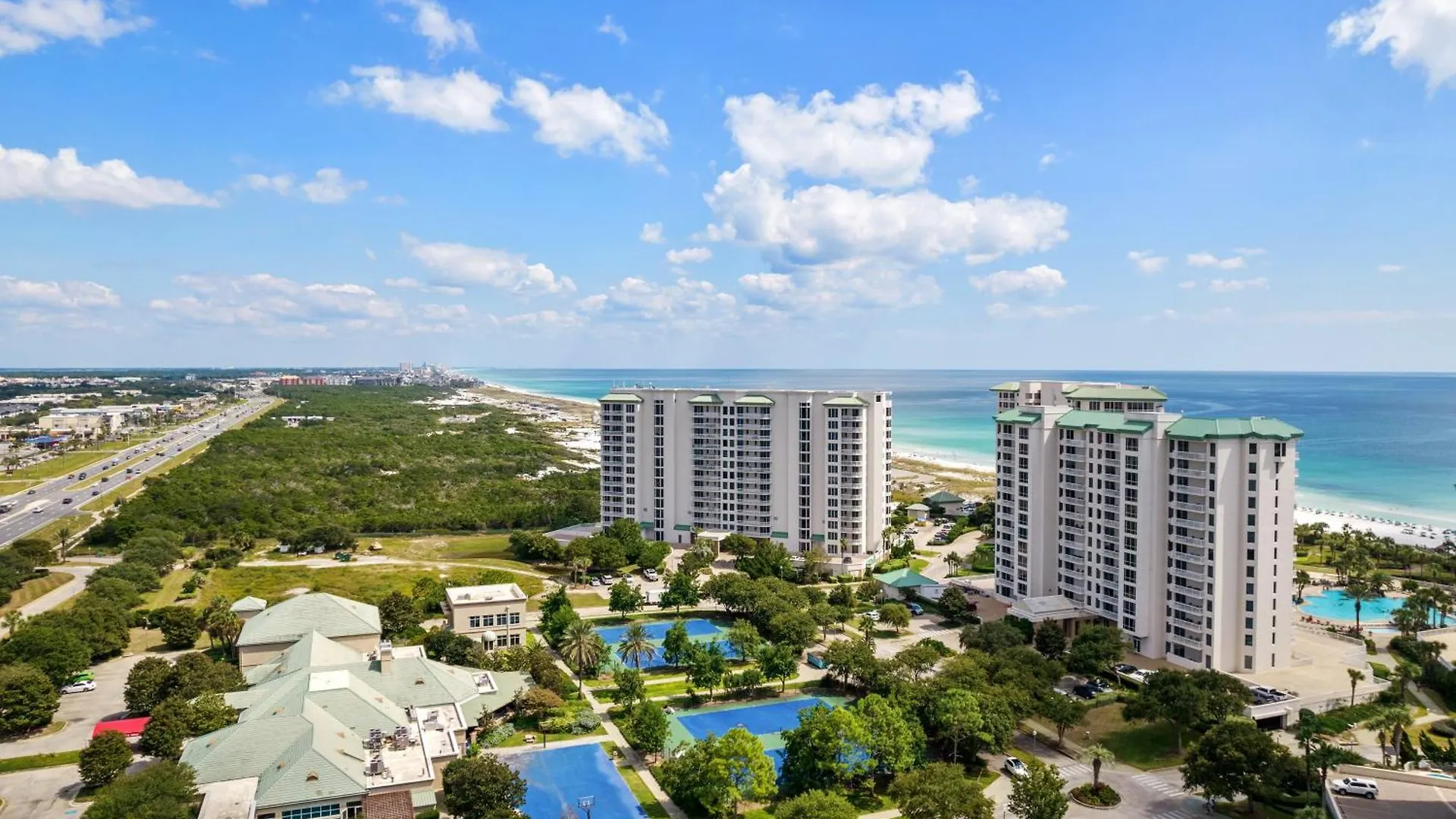 St Lucia Penthouse 2 Sleeps 12 View * Destin