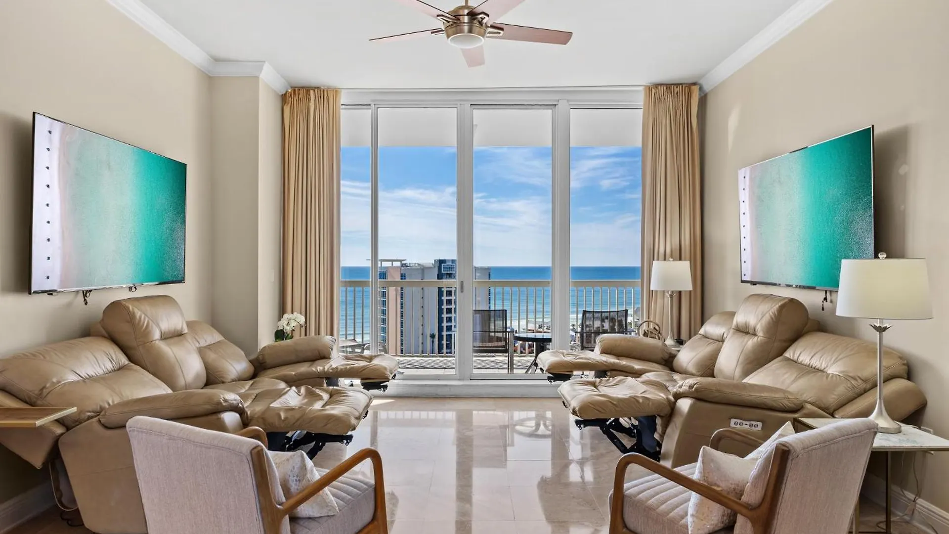 St Lucia Penthouse 2 Sleeps 12 View Tatil Evi