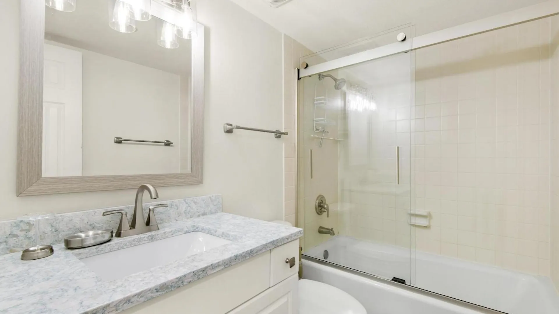 Emerald Towers 305 Destin