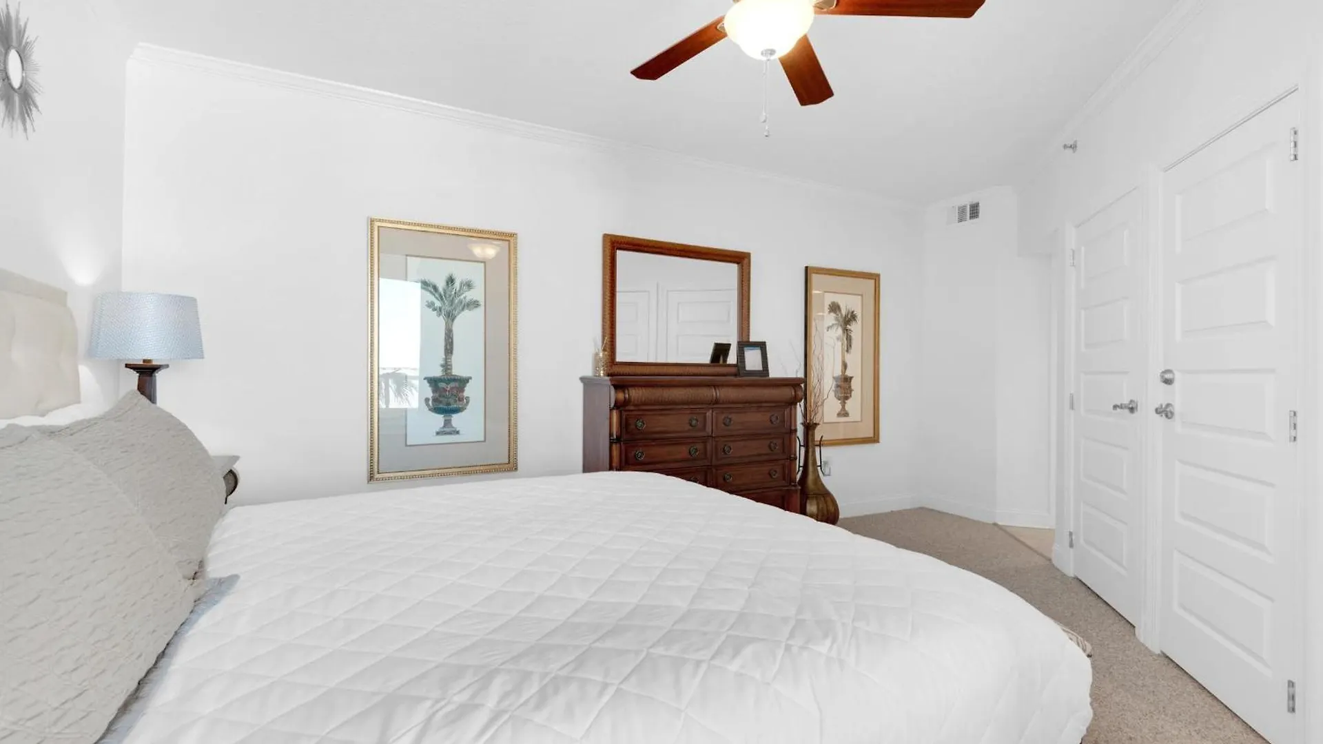 Apartment East Pass 207