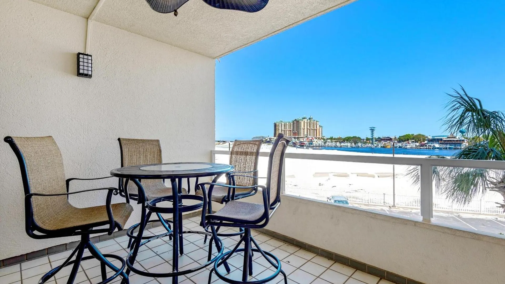 East Pass 207 Apartment Destin
