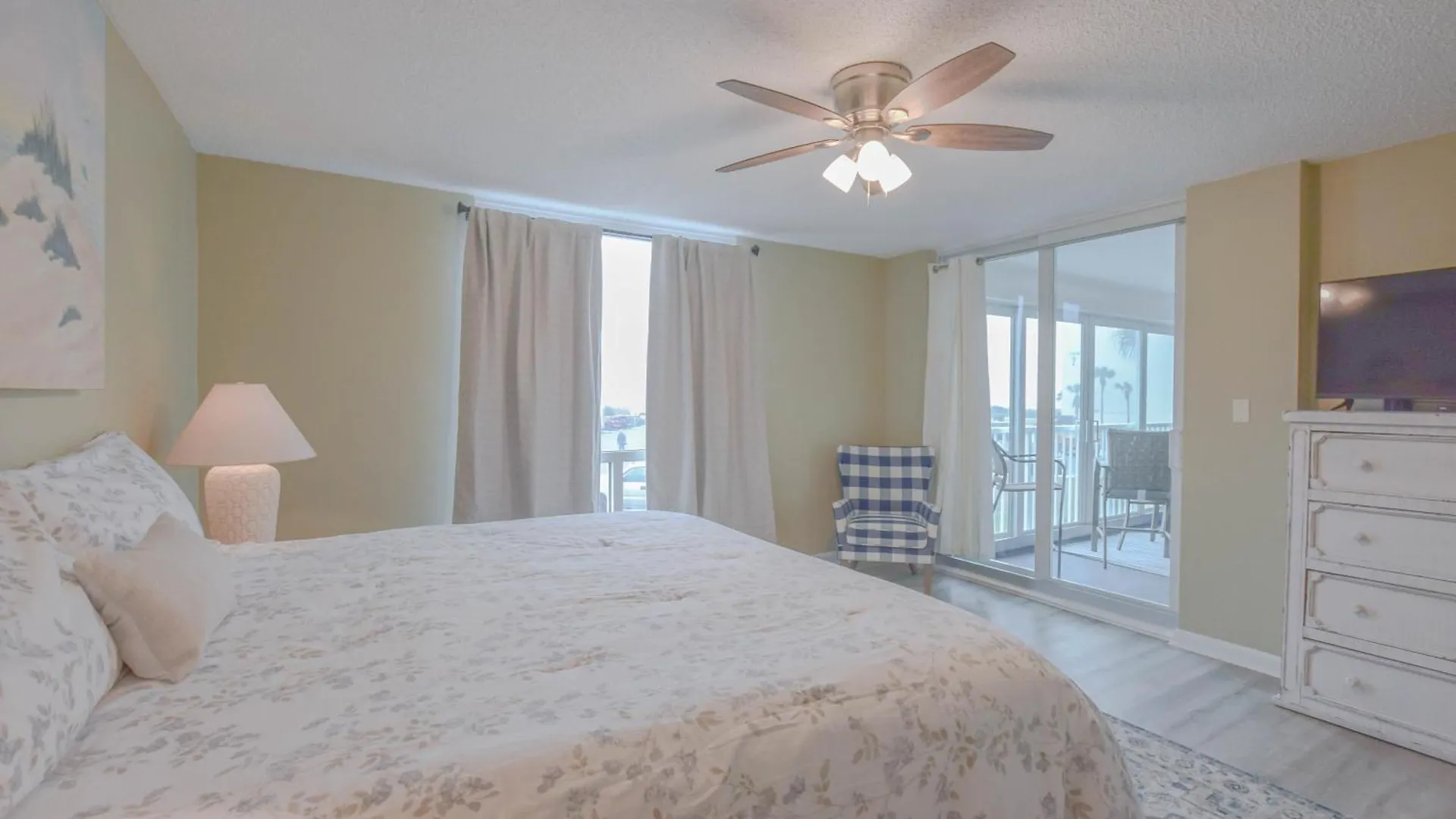 Shoreline Towers #3022 Apartment Destin