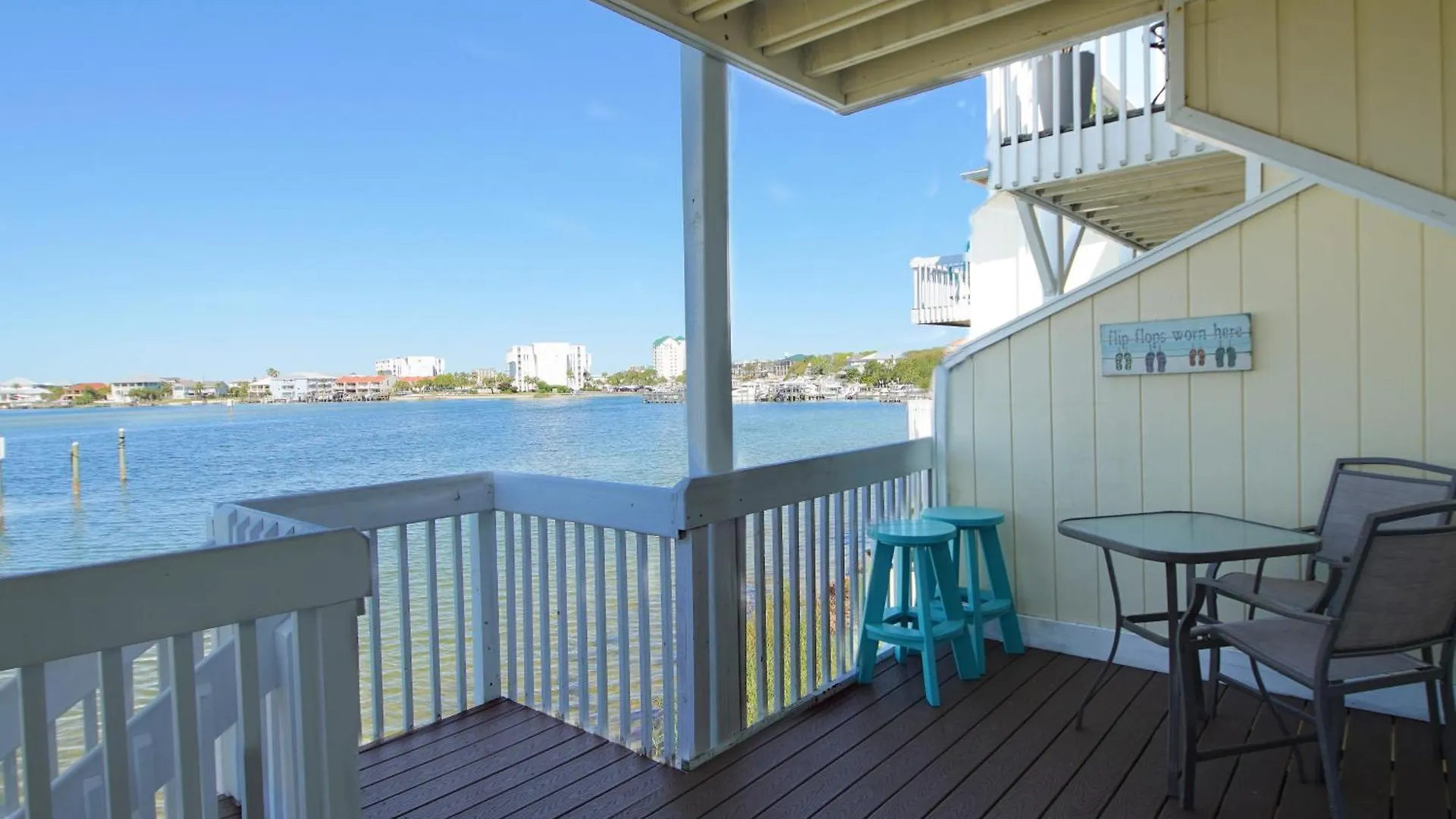 Sandpiper Cove 1230 *