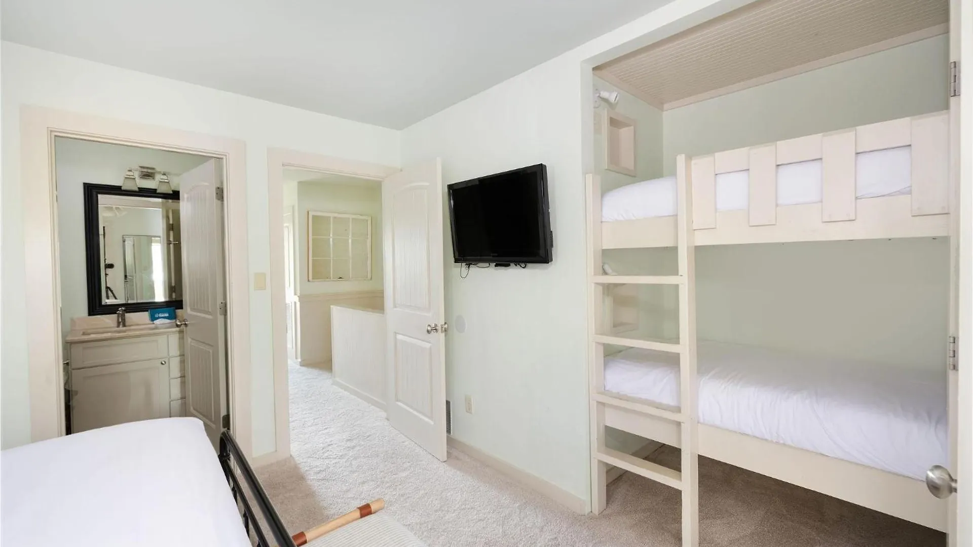 Beachwalk 5090 Villa
