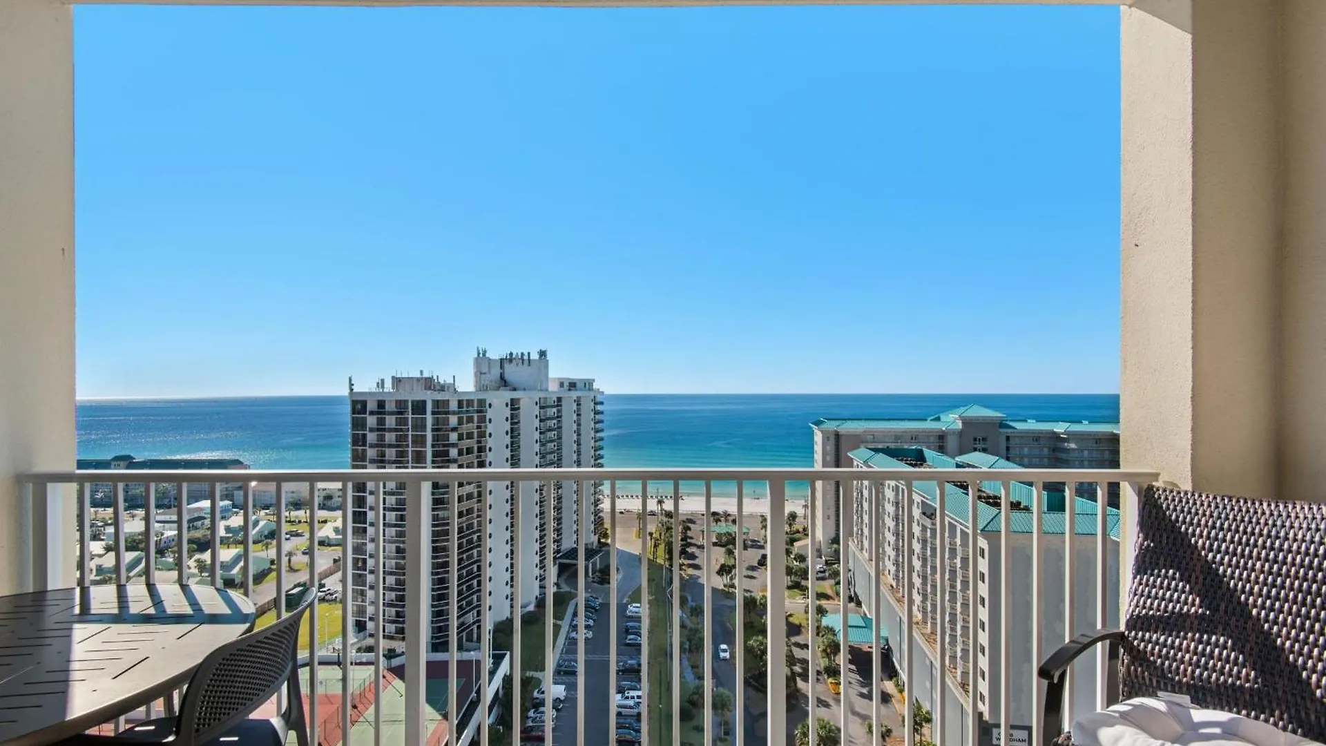 Ariel Dunes I 1705