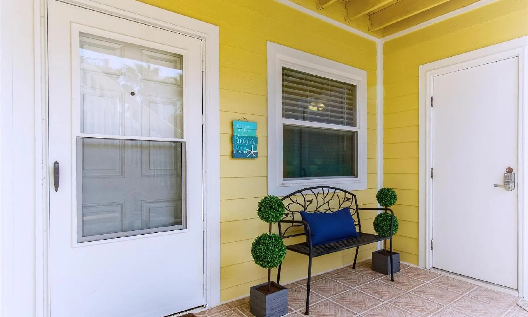 10 D, One Bedroom Apartman *