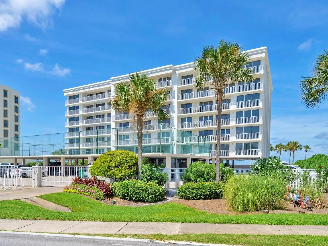 Waterview Towers 201 *