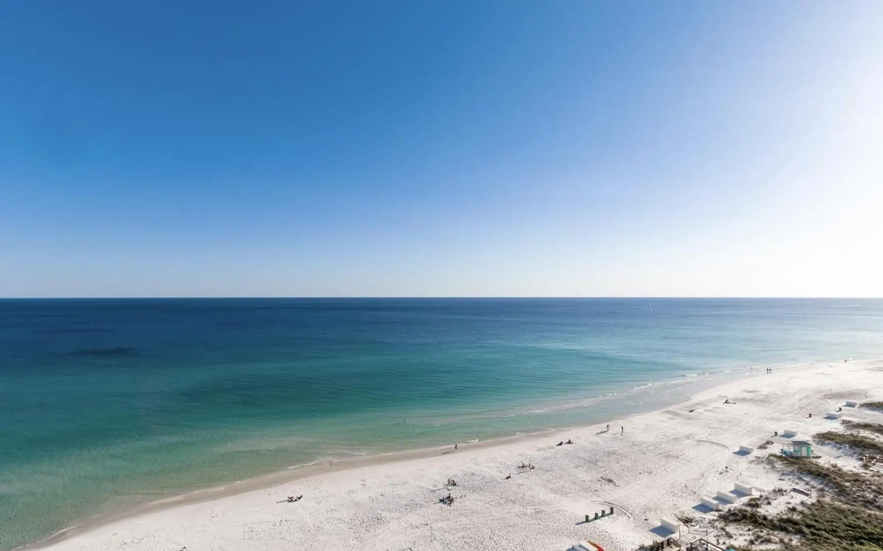 Holiday home Available For Season! Amazing Gulf-front At Emerald Towers *