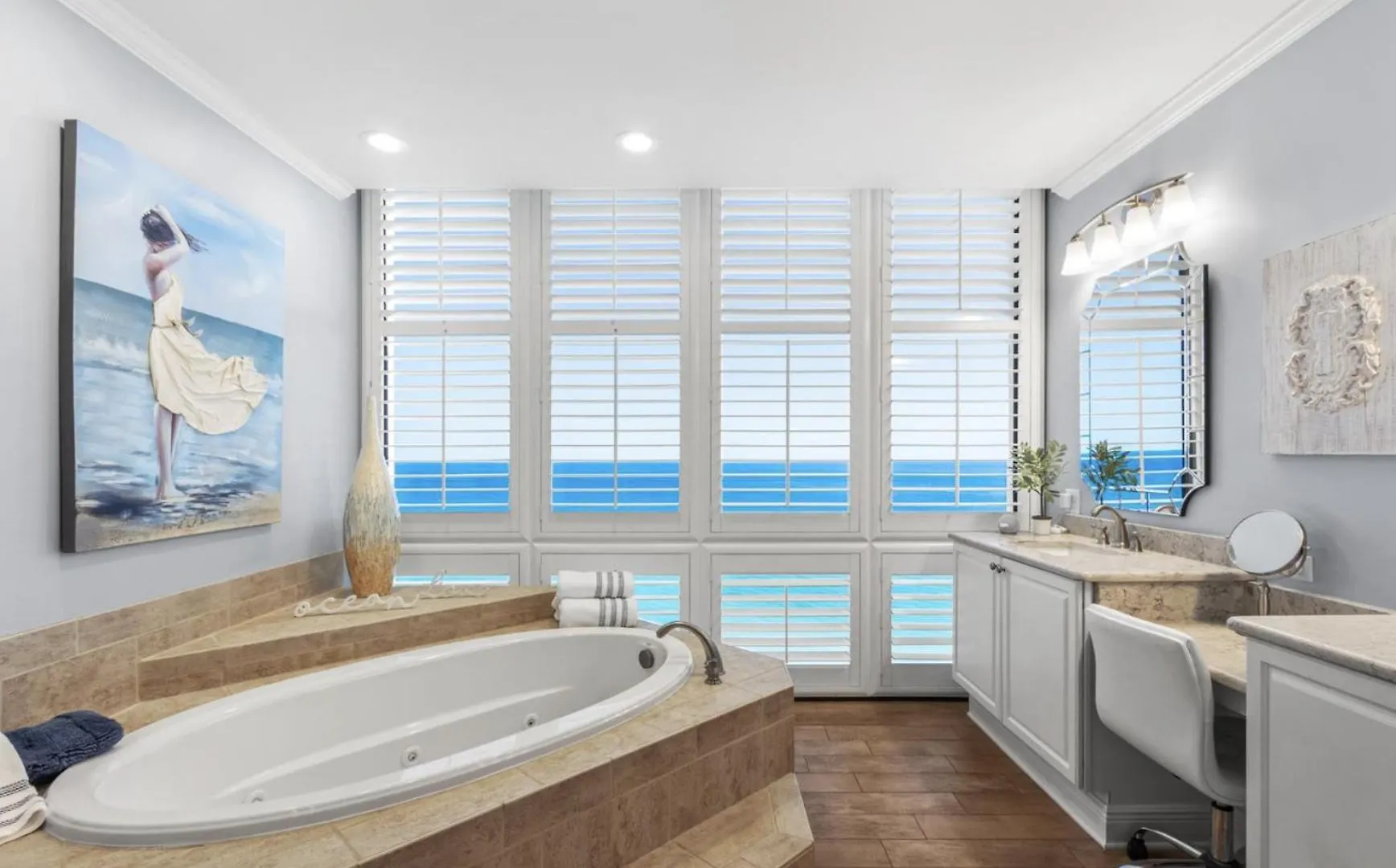 Available For Season! Amazing Gulf-front At Emerald Towers *