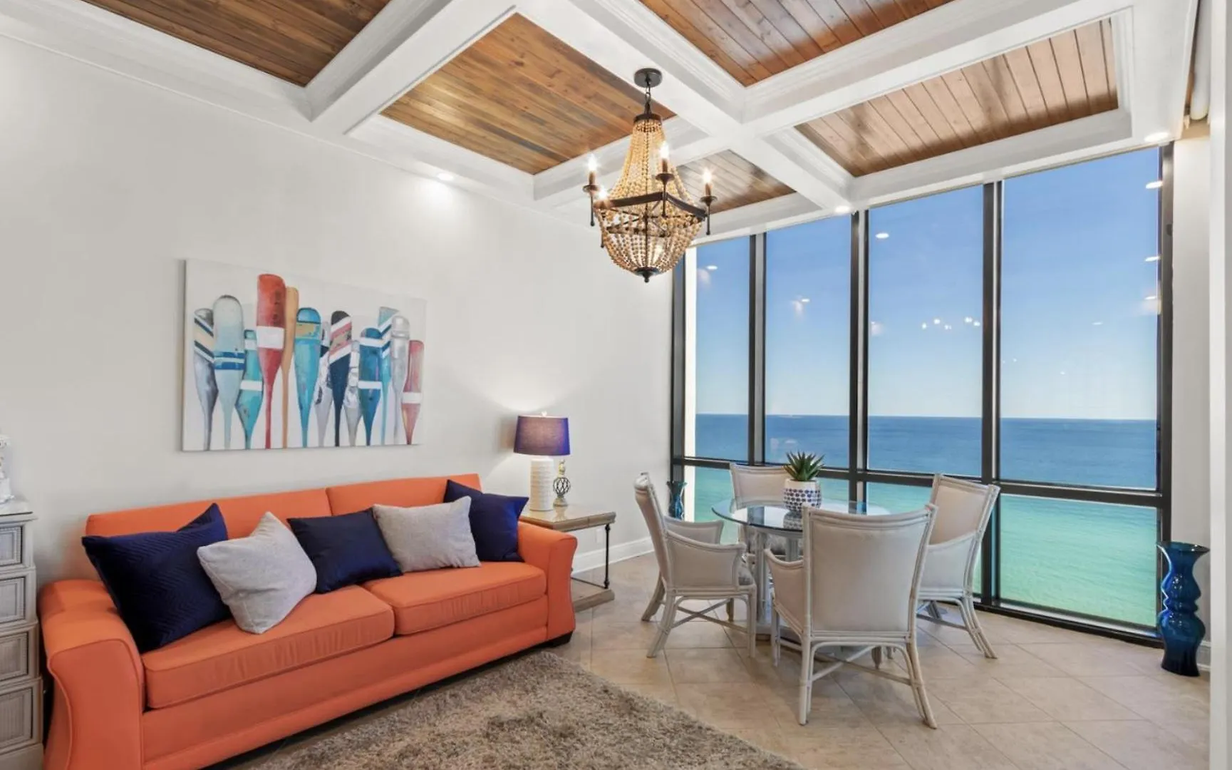 Available For Season! Amazing Gulf-front At Emerald Towers Holiday home Destin