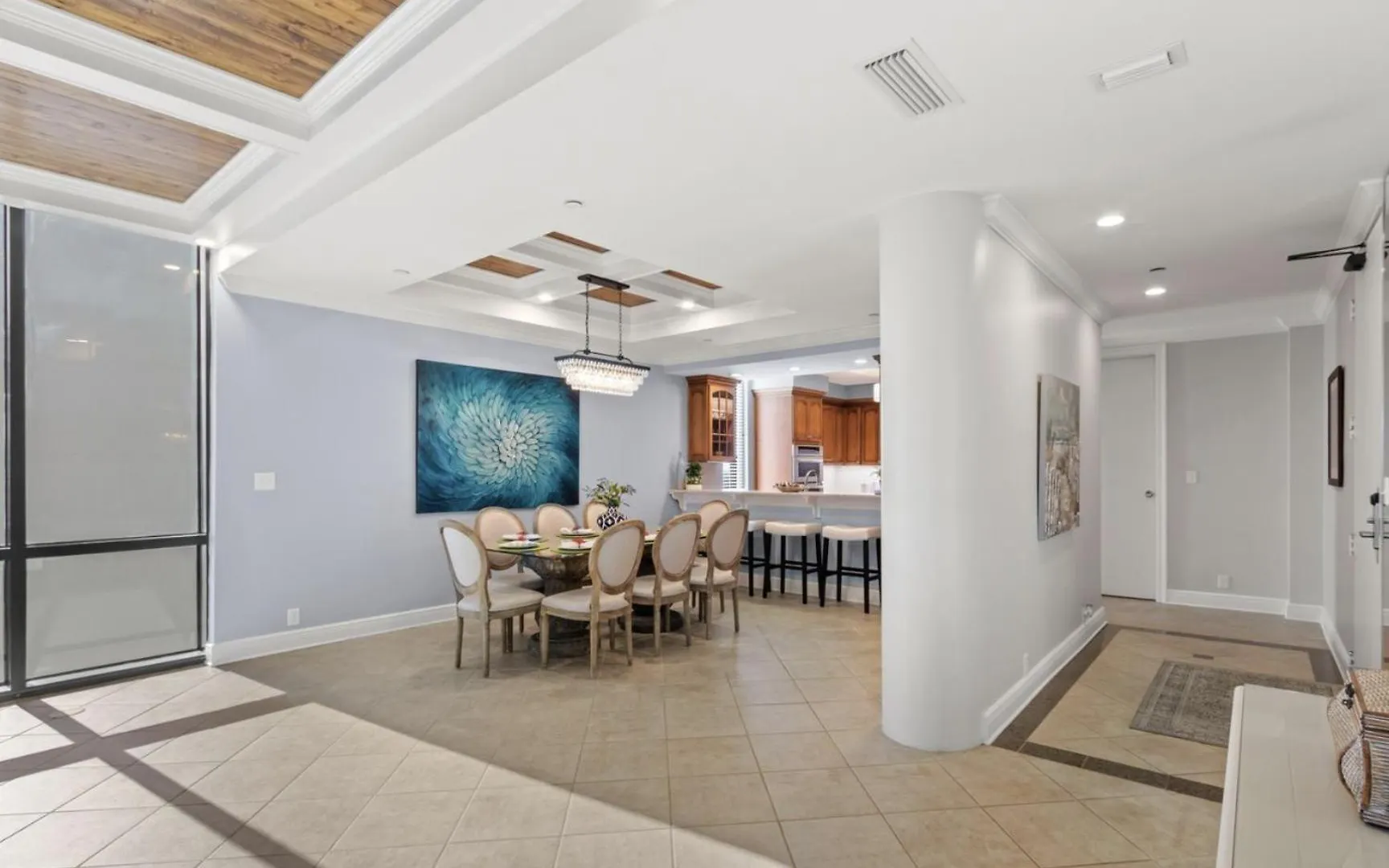 Available For Season! Amazing Gulf-front At Emerald Towers *