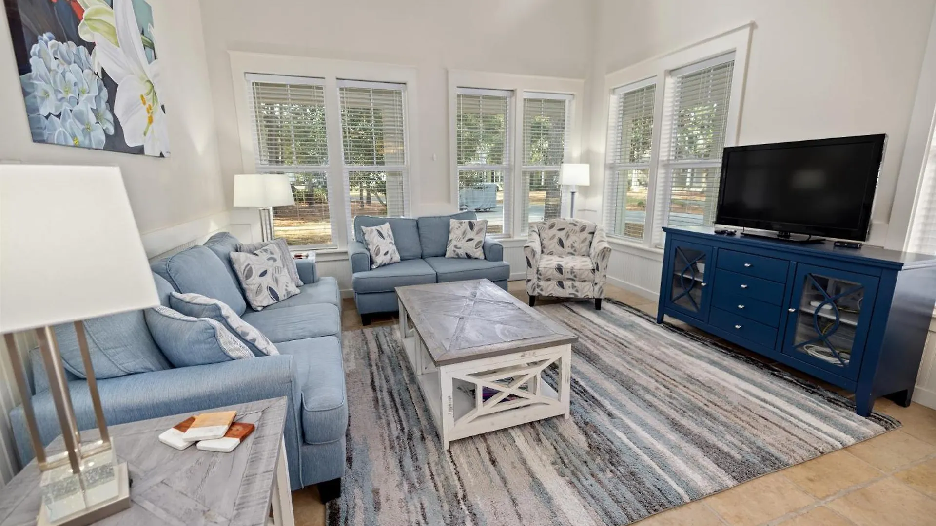펜션 1381 Laurel Grove