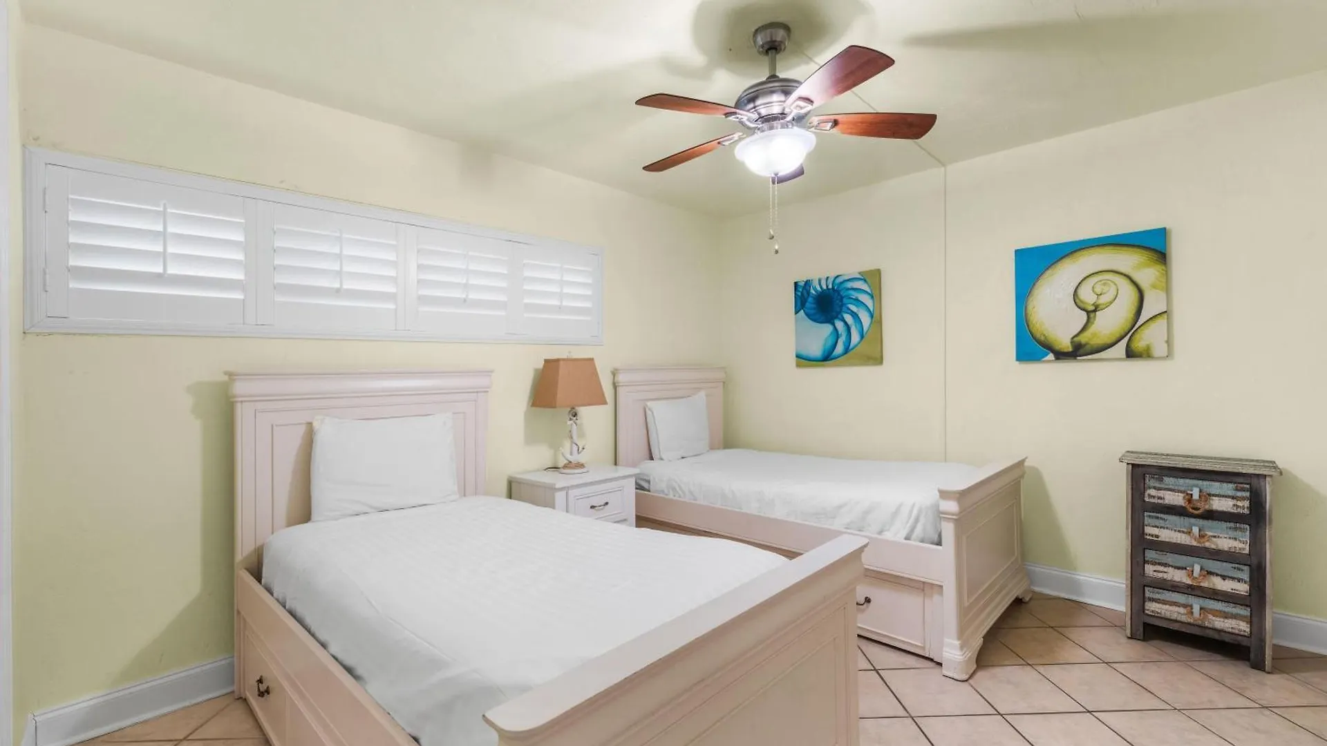 Surf And Racquet Unit 411 Holiday home