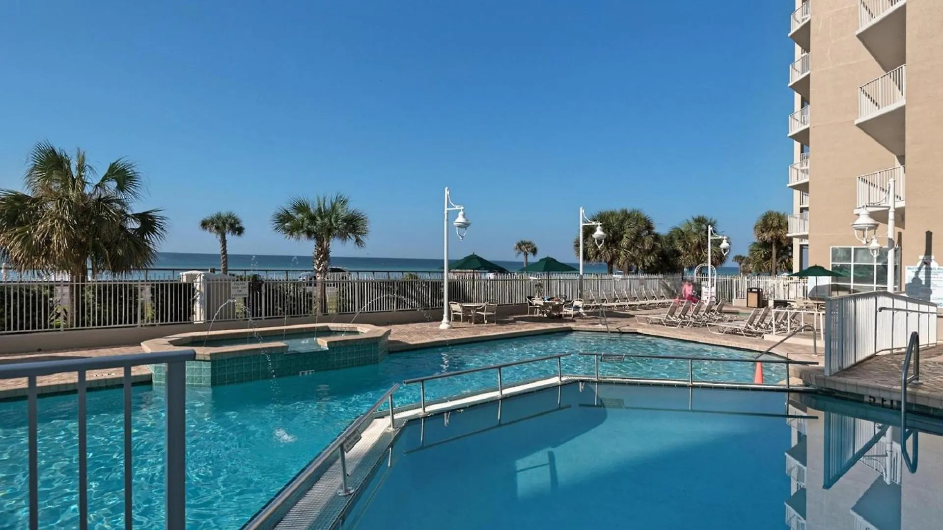 Holiday home Majestic Sun 1006b *