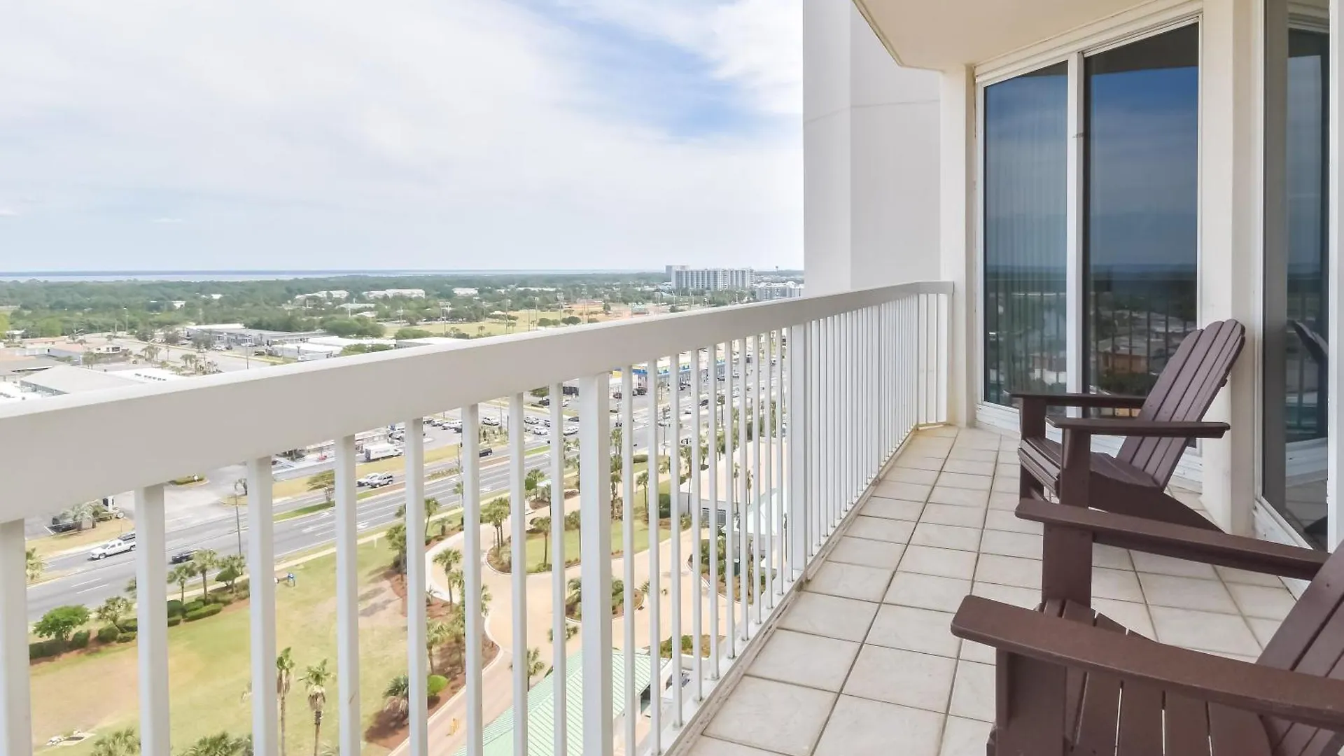 Apartamento Silver Towers W1606 *