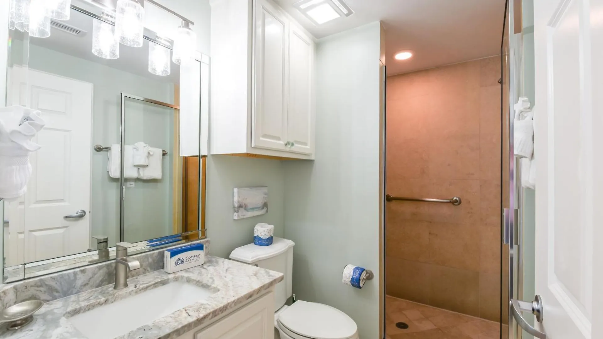 Silver Towers W1606 Destin