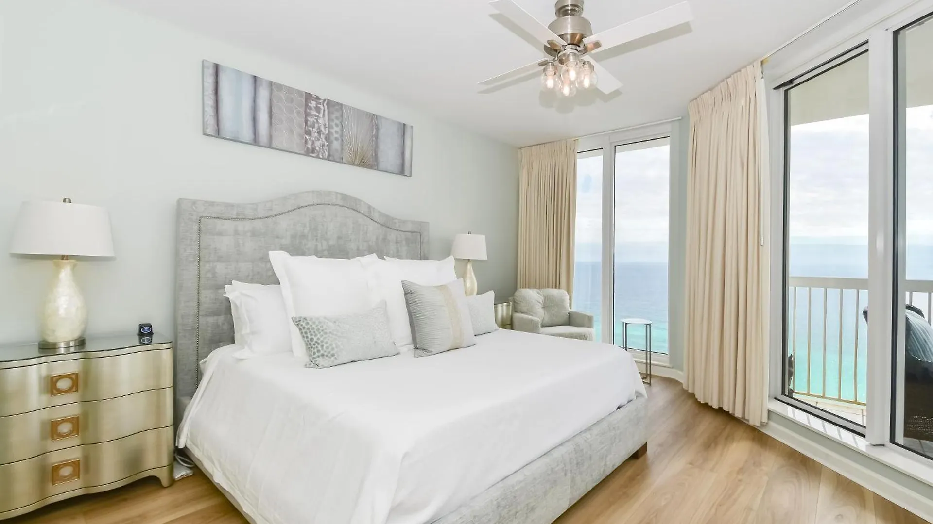 Silver Towers W1606 Apartamento