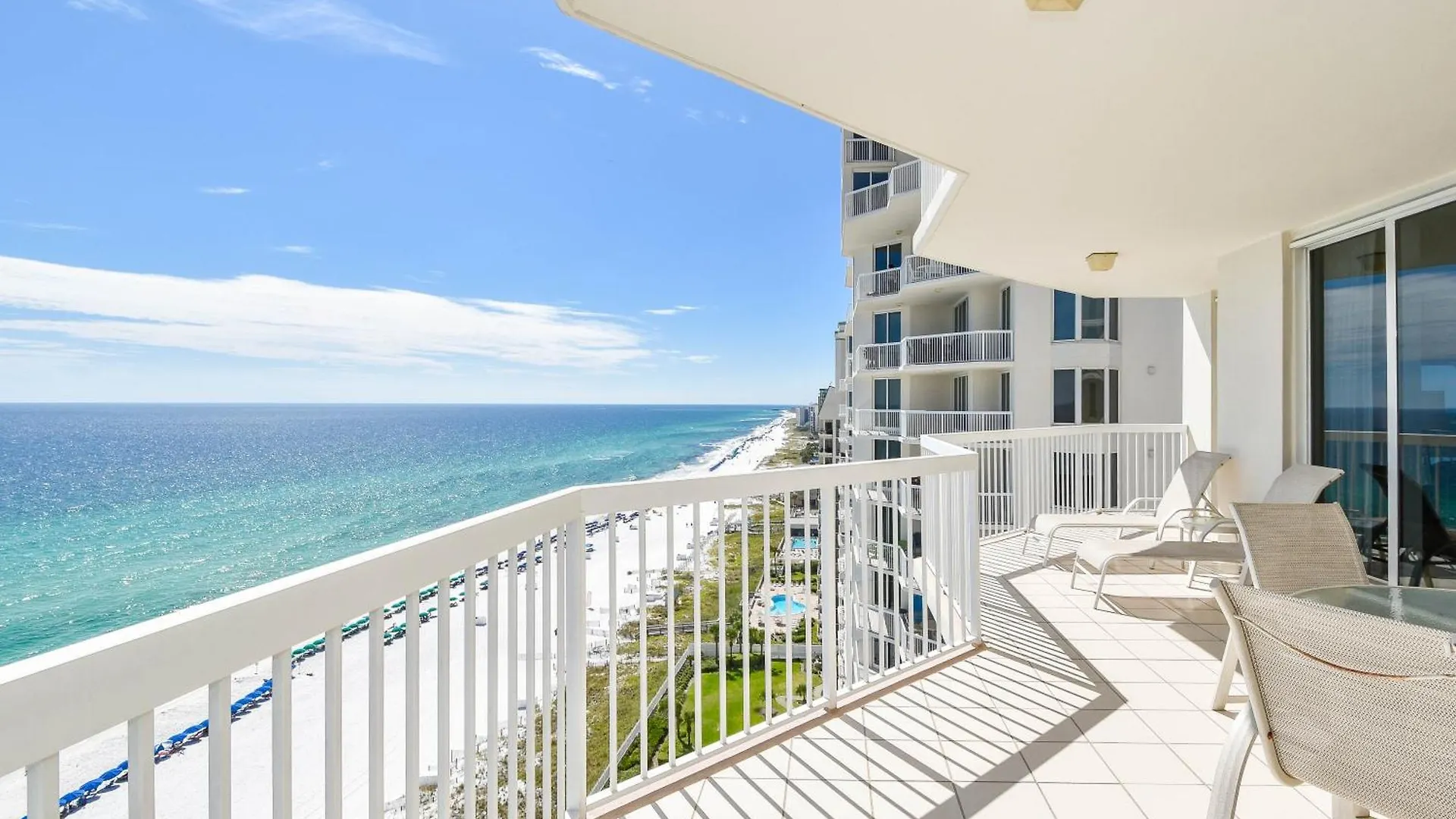 Silver Towers E1606 Apartment Destin