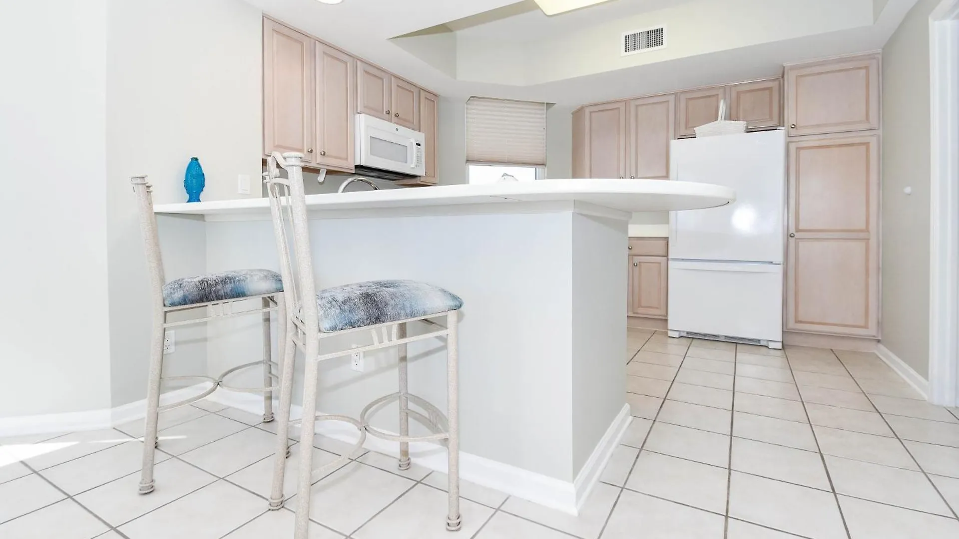 Apartment Silver Towers E1606