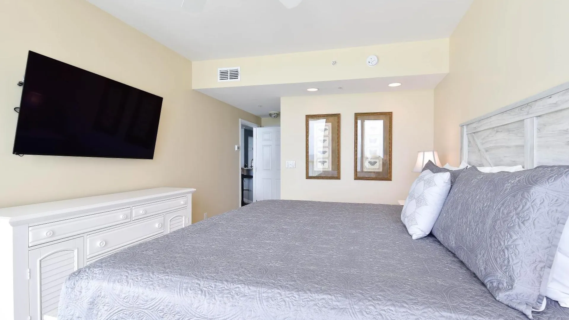Apartamento Silver Towers E802 Destin