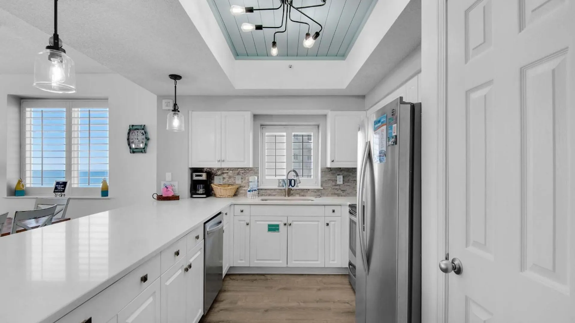 Majestic Sun 1014b- Shades Of Blue * Miramar Beach