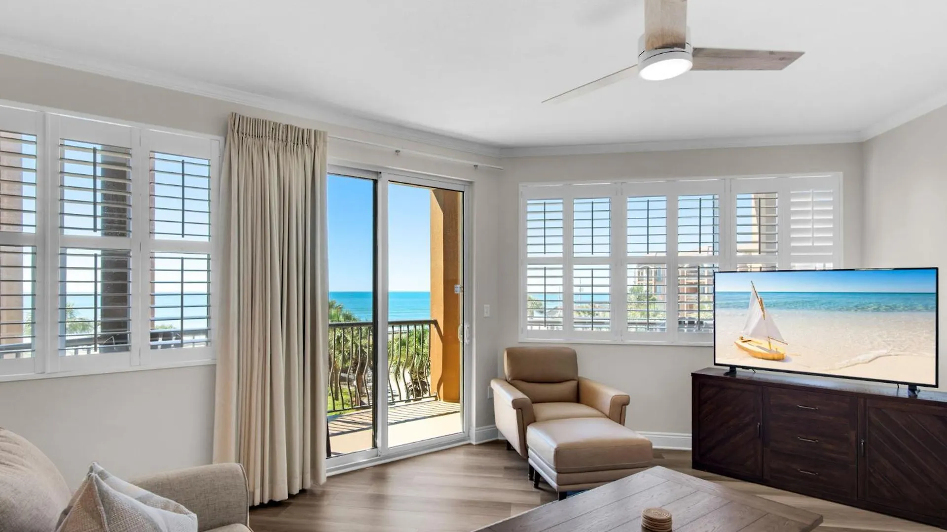 Mediterranea 410d By Newman-dailey 펜션
