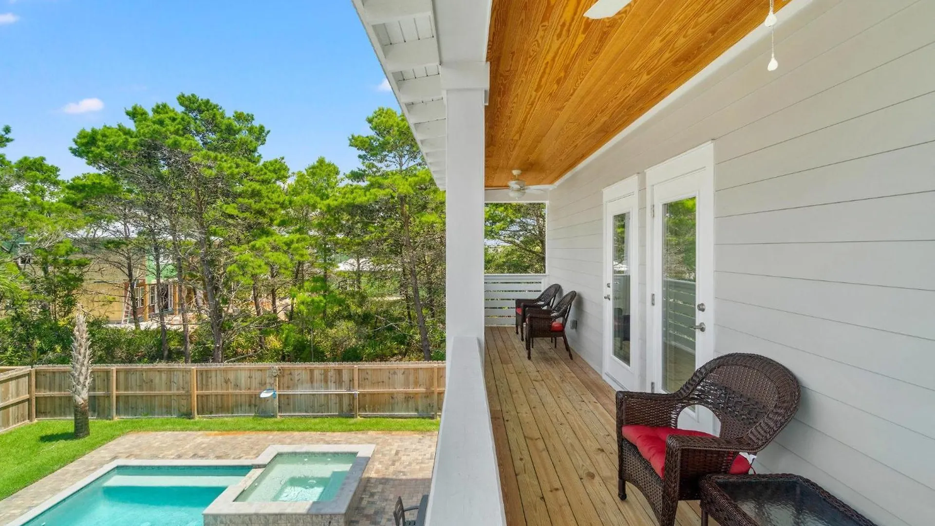 The Emperor With Jetted Pool And Game Holiday home Destin