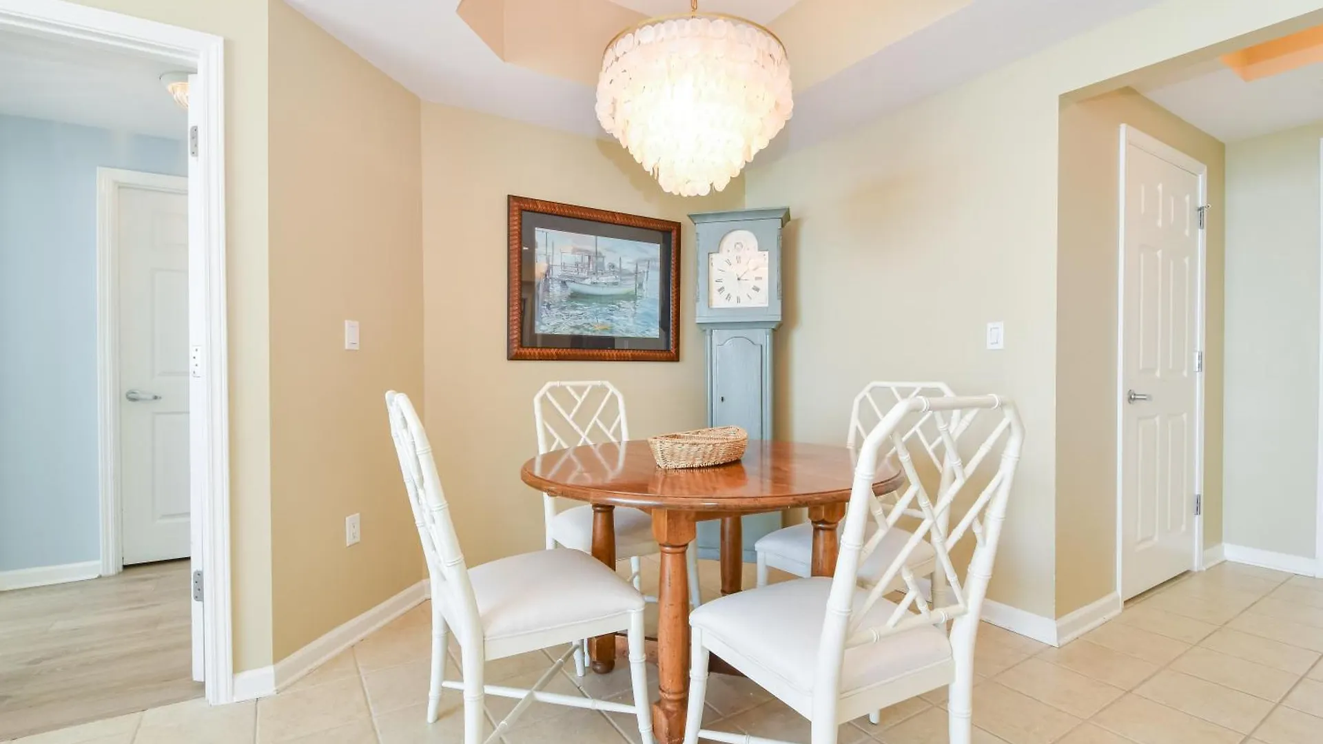 Silver Towers W702 Destin