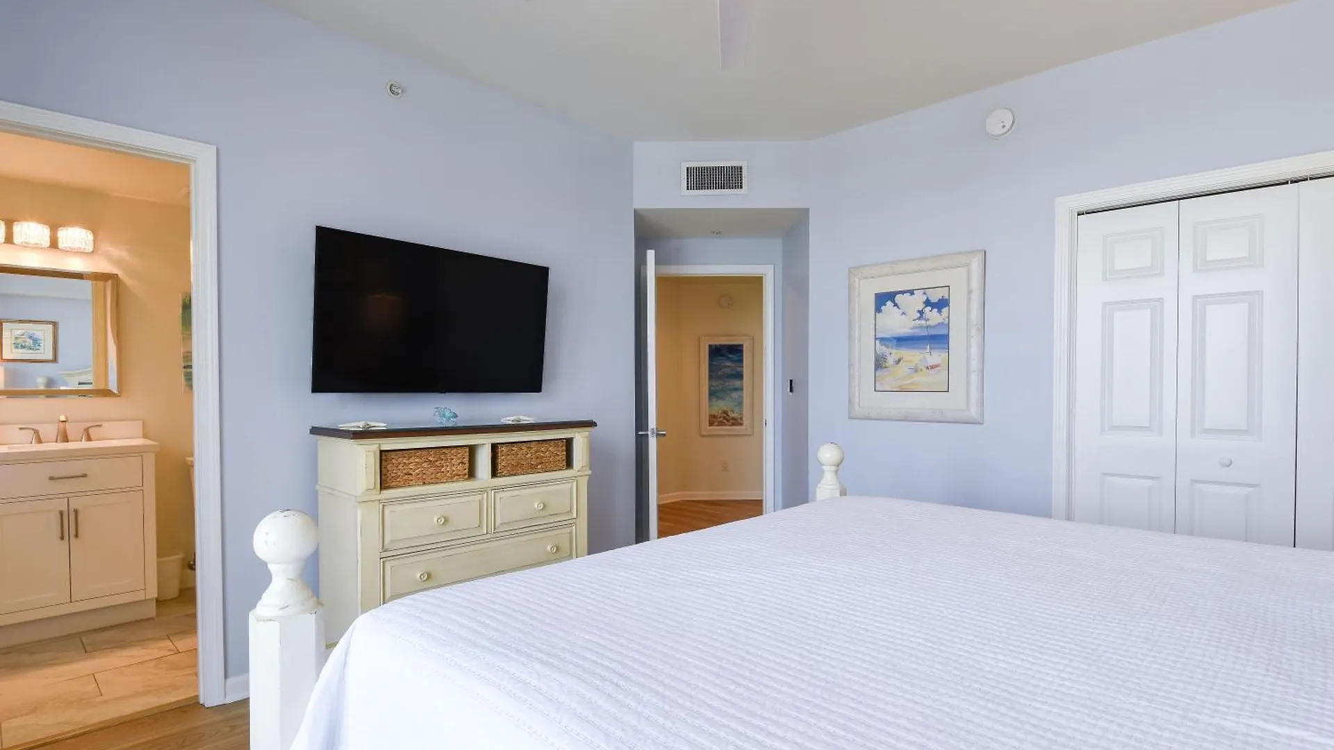 Apartment Silver Towers E703