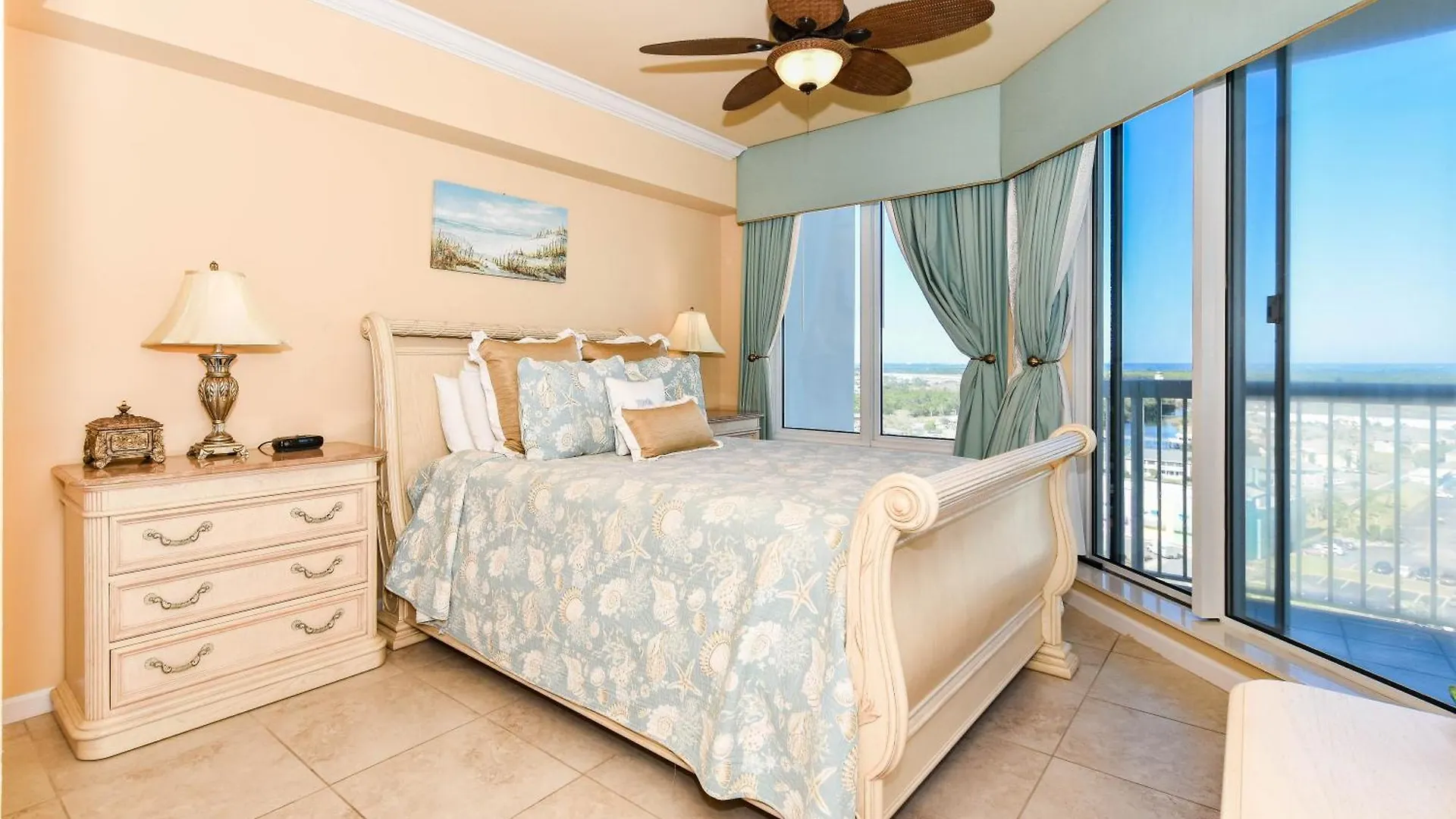 Silver Towers W1501 Apartment *