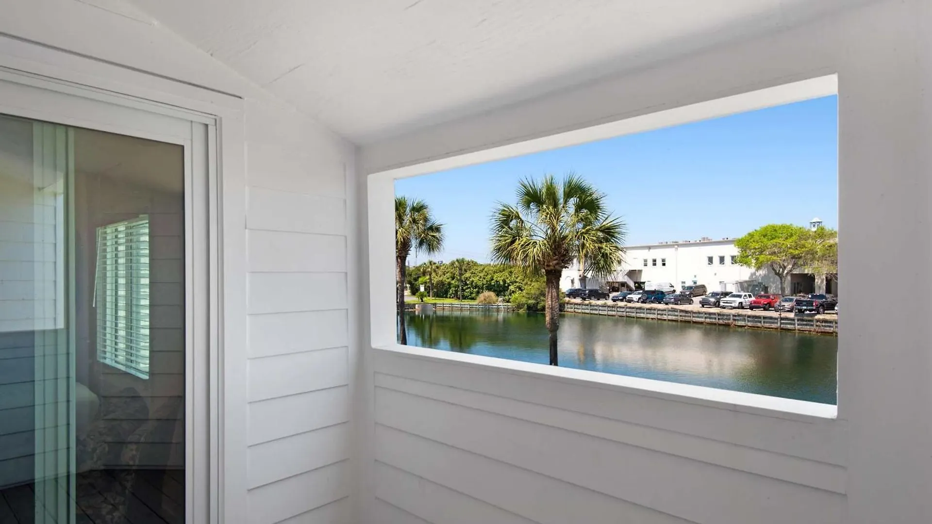 Shoreline Towers Townhouse 4-4 Holiday home Destin