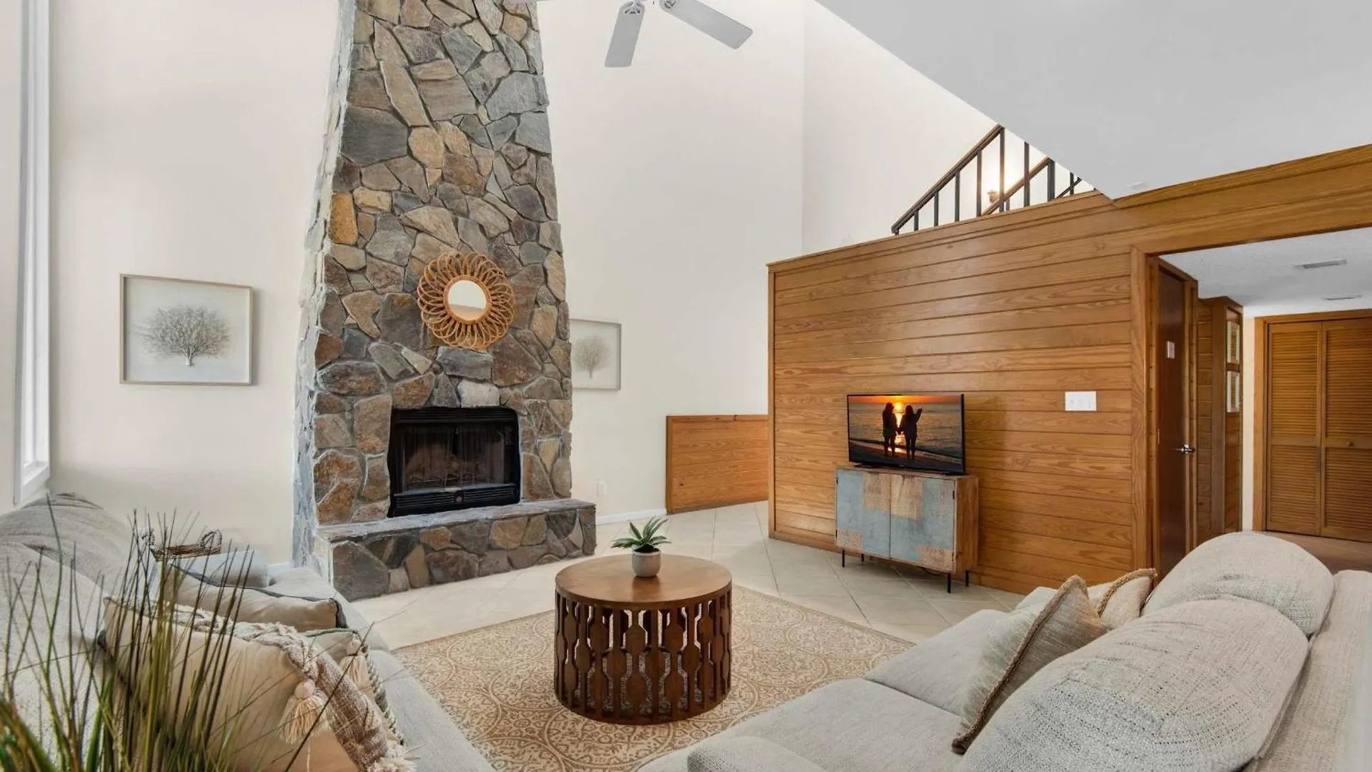 Shoreline Towers Townhouse 4-4 Holiday home *