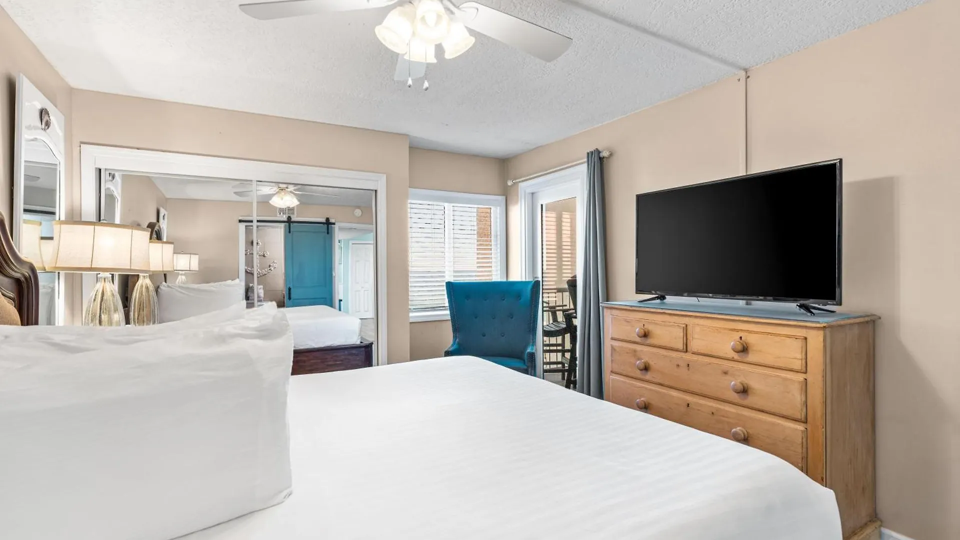 Holiday home Surf And Racquet Unit 407