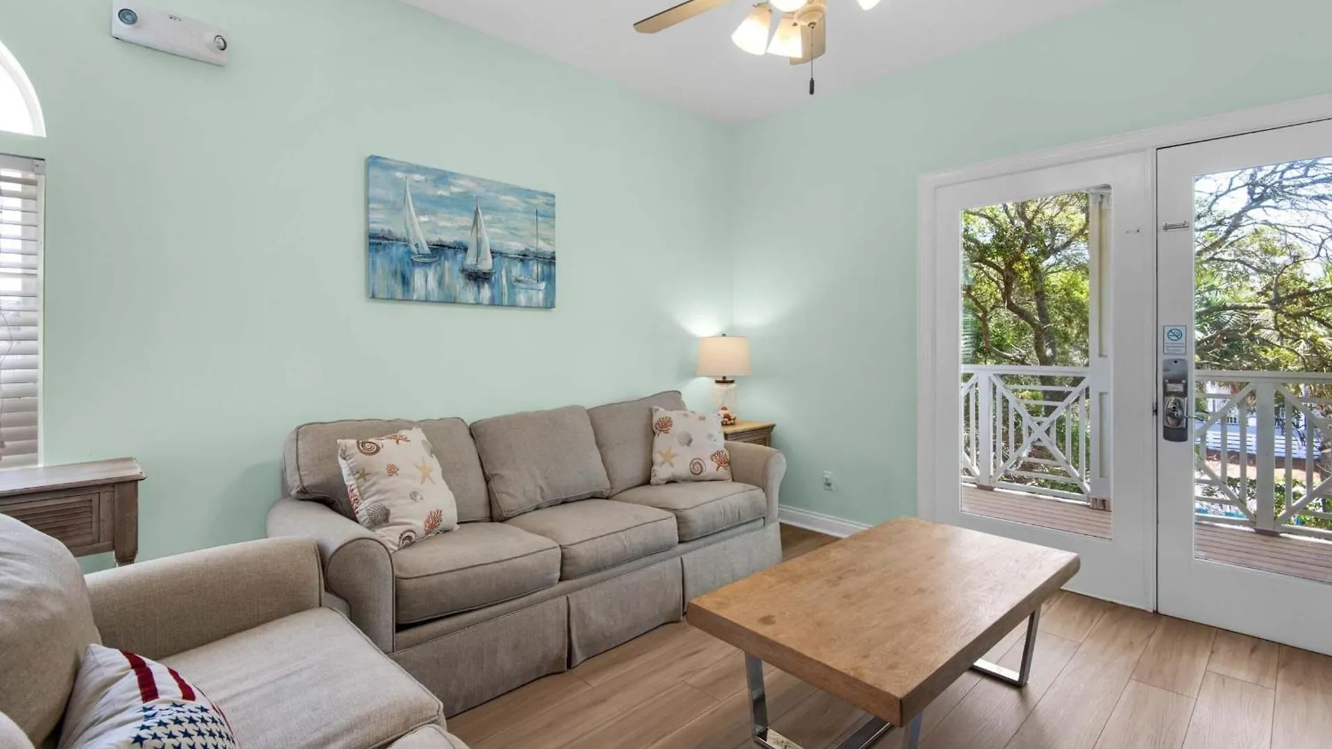 Brzee Holiday home *