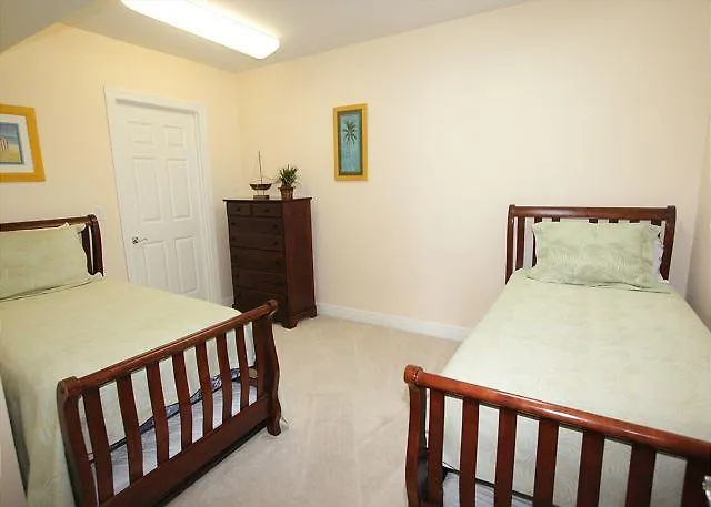 Silver Shells Penthouse St. Lucia Ph1 - *