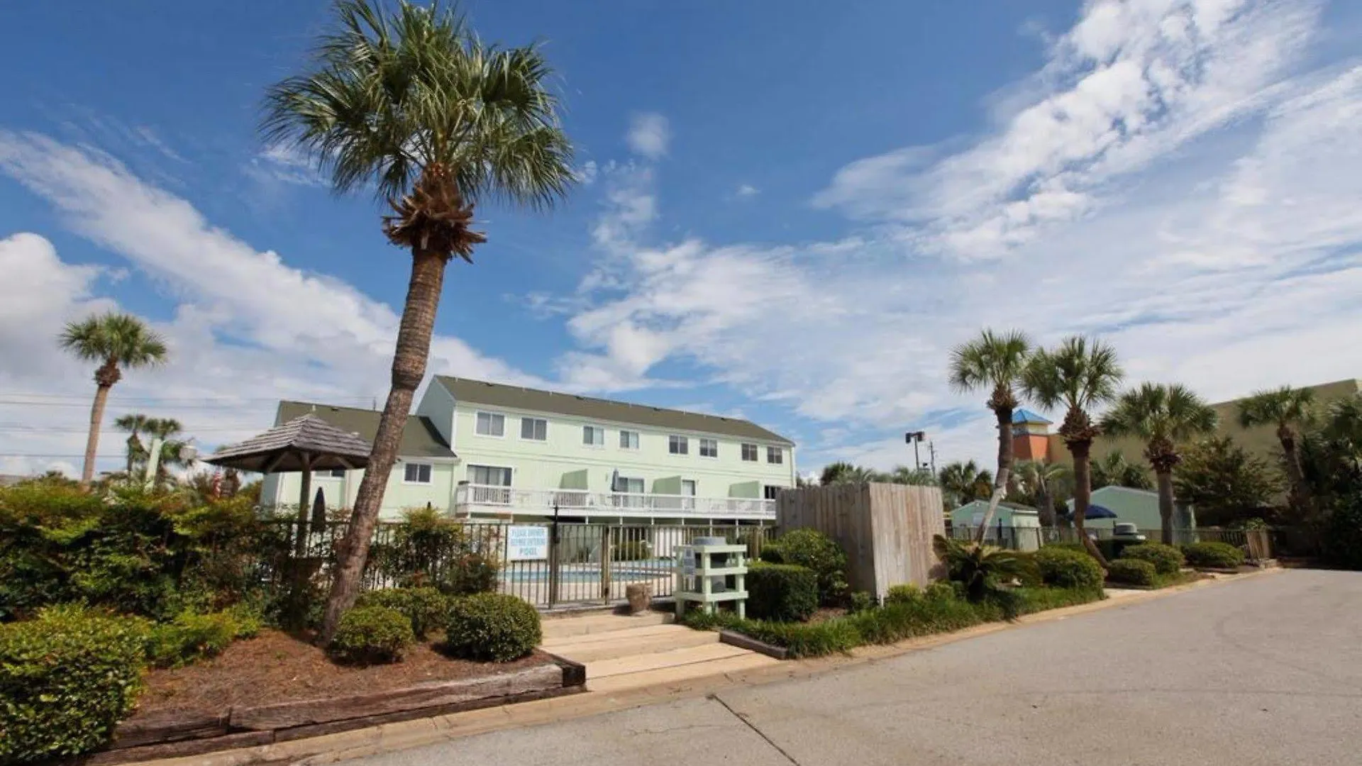 Hotel South Bay By The Gulf By Isle
