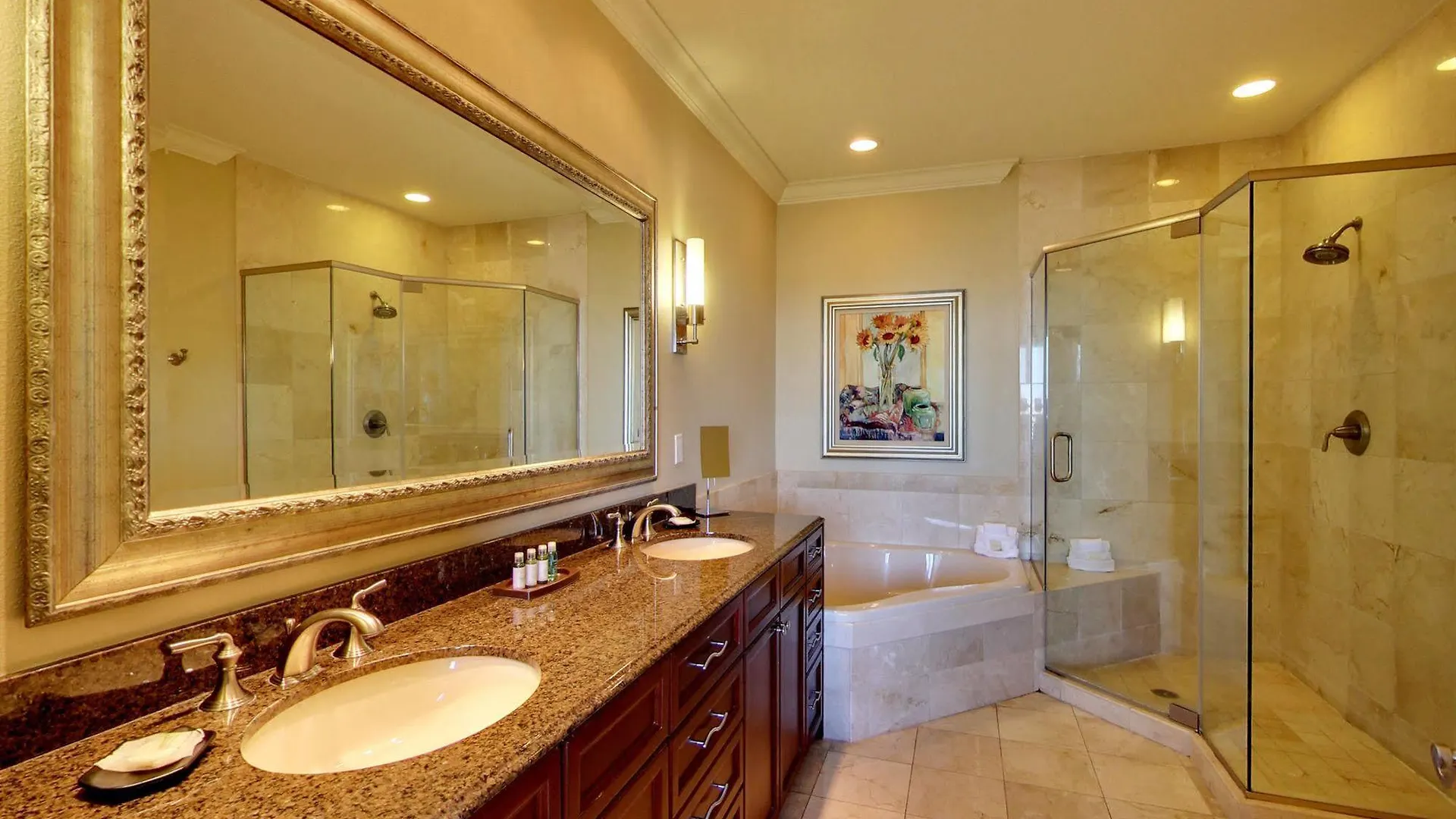 Hotel Emerald Grande At Harborwalk Village Destin